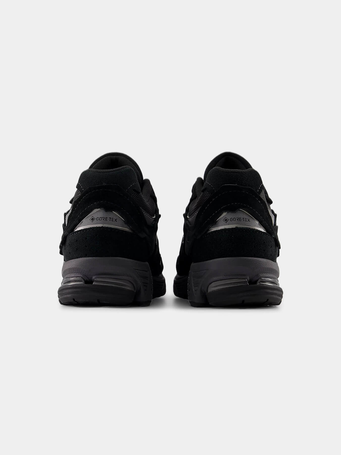 Кроссовки 2002