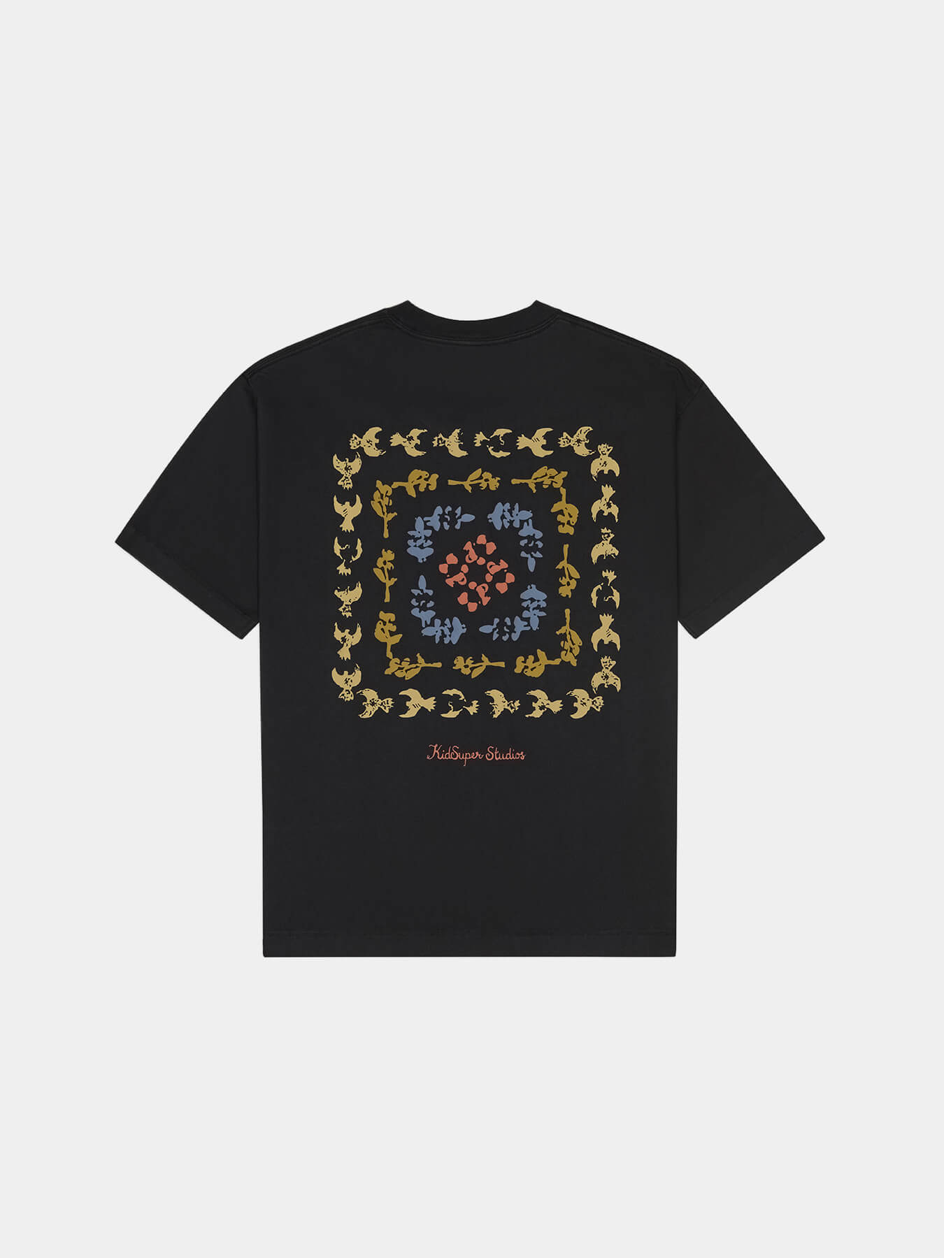 Футболка DOVE PATTERN