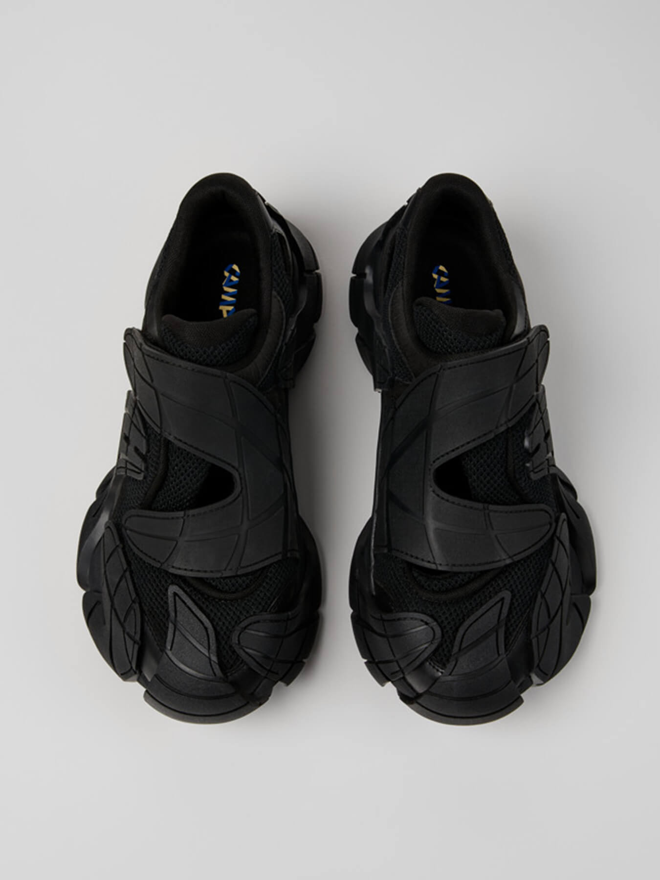 Кроссовки TORMENTA