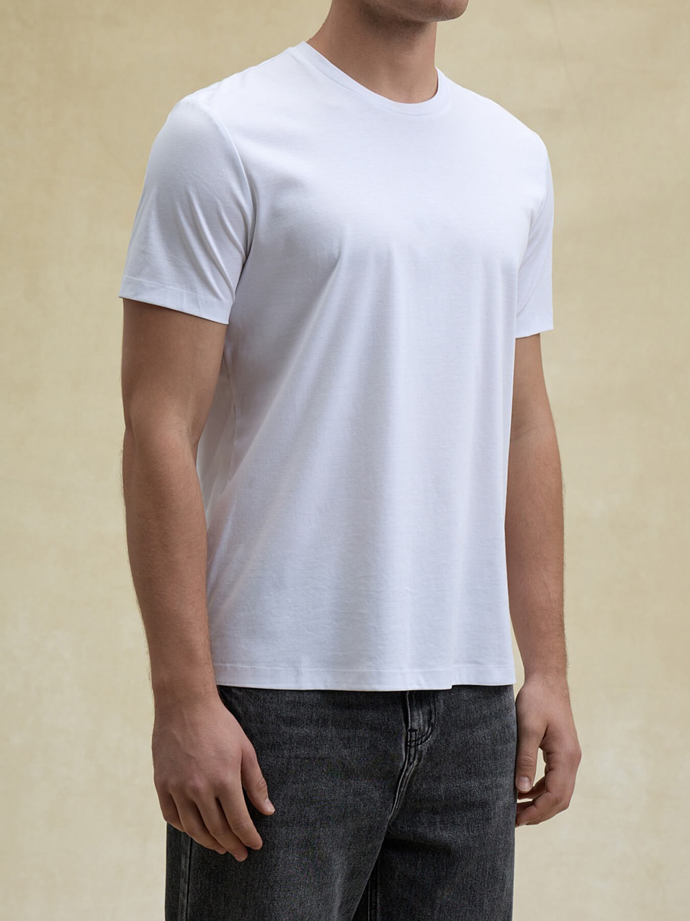 Футболка WHITE T