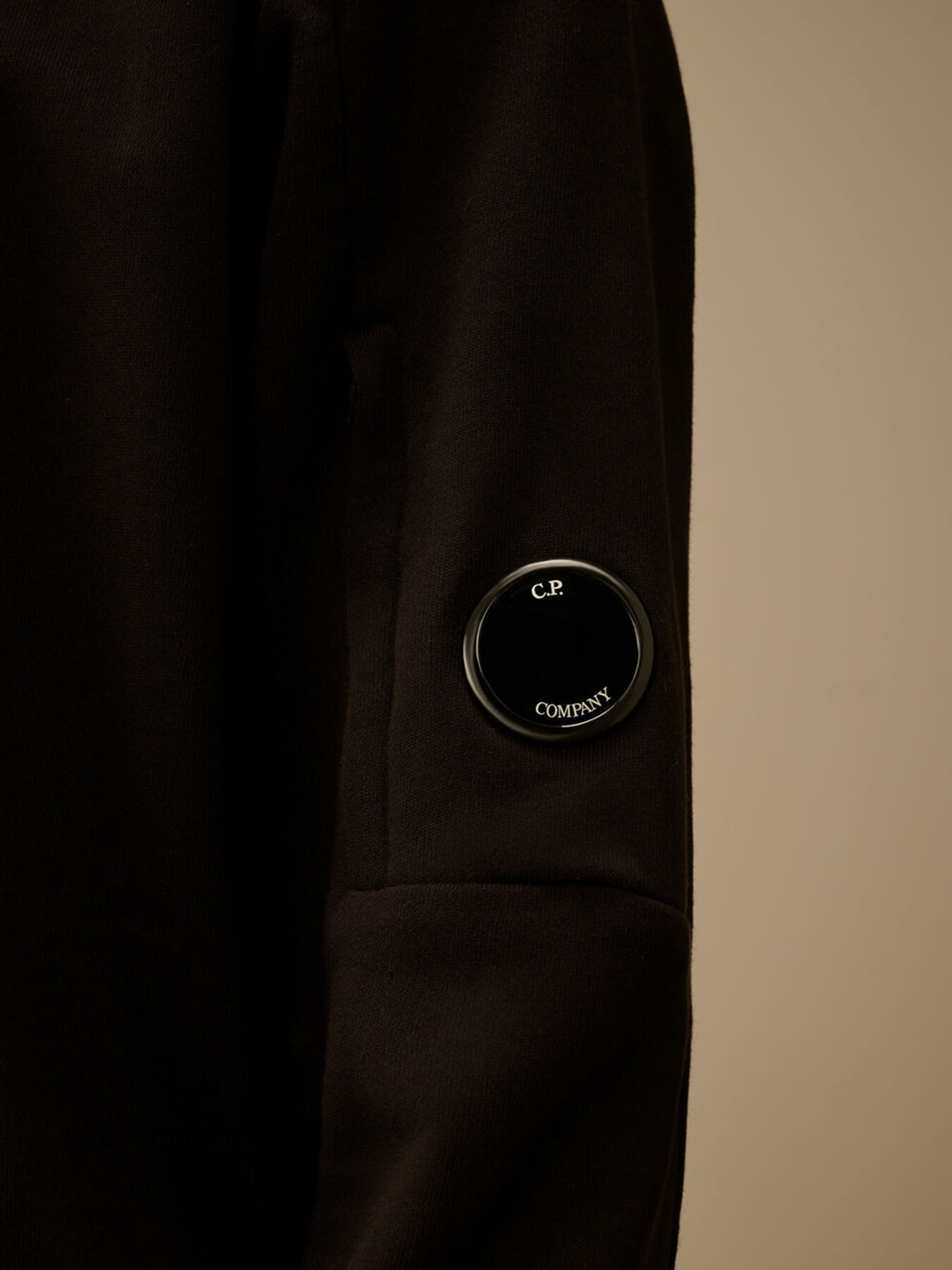 Свитшот DIAGONAL RAISED FLEECE CREWNECK LENS