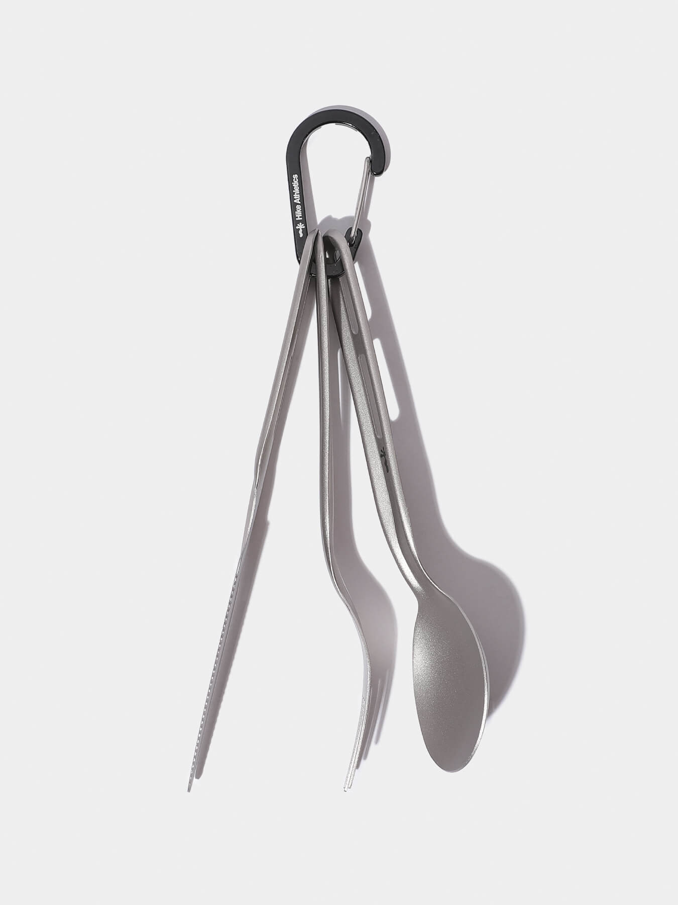 Титановый набор столовых предметов