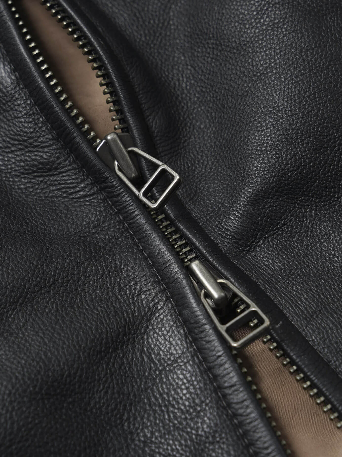 Куртка DESTROYED COWHIDE