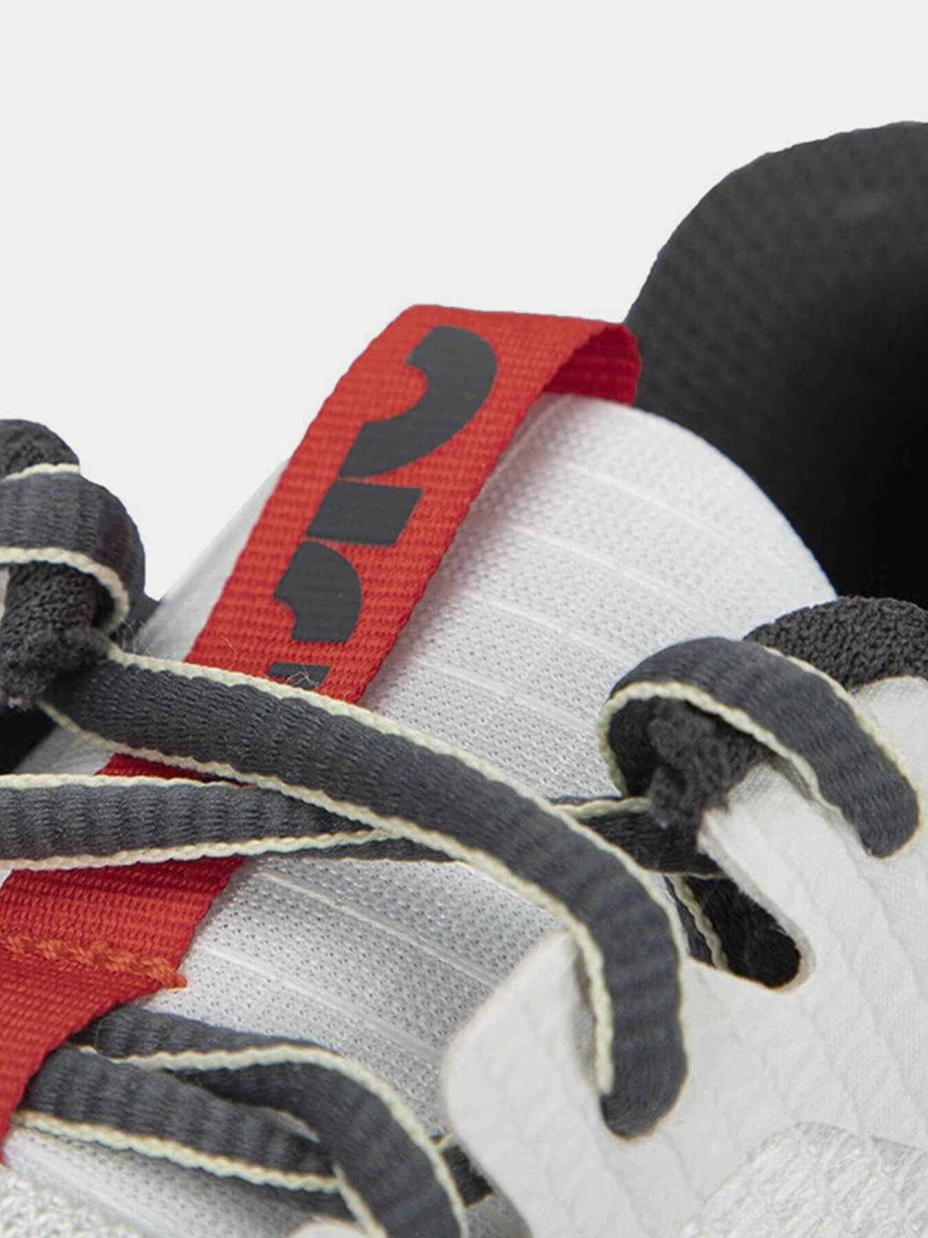 Кроссовки AIR MAX ALPHA TRAINER 5