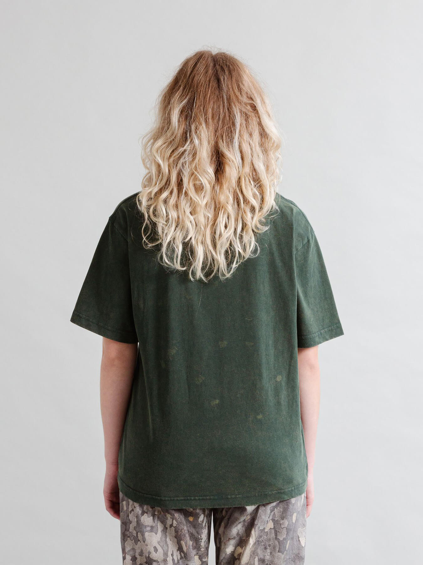 Футболка ʎSƎɹƎH