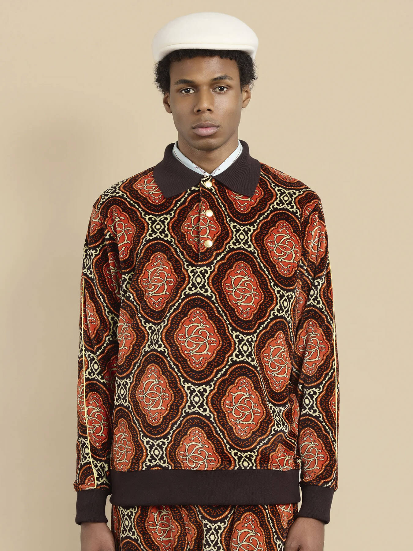 Лонгслив VELOURS MEDAILLON