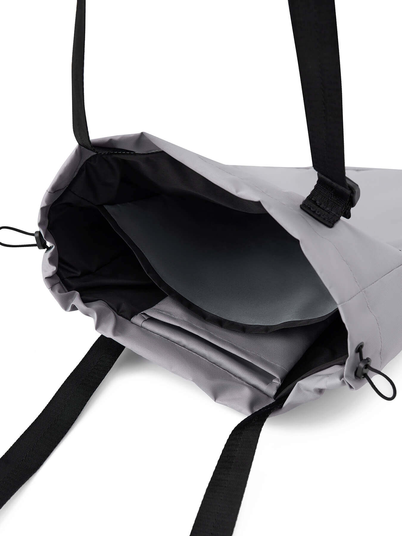 Тоут из нейлона