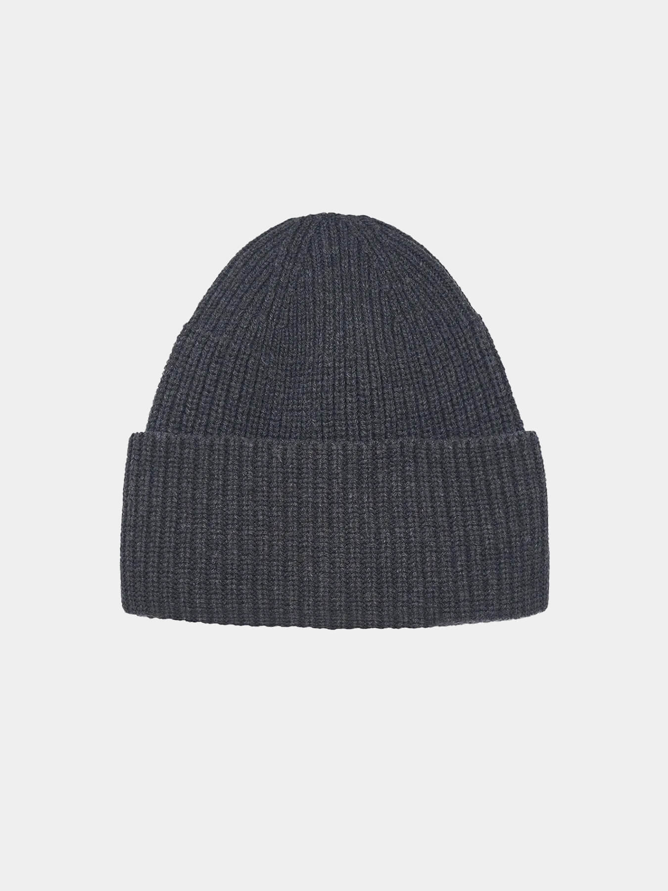 Вязаная шапка