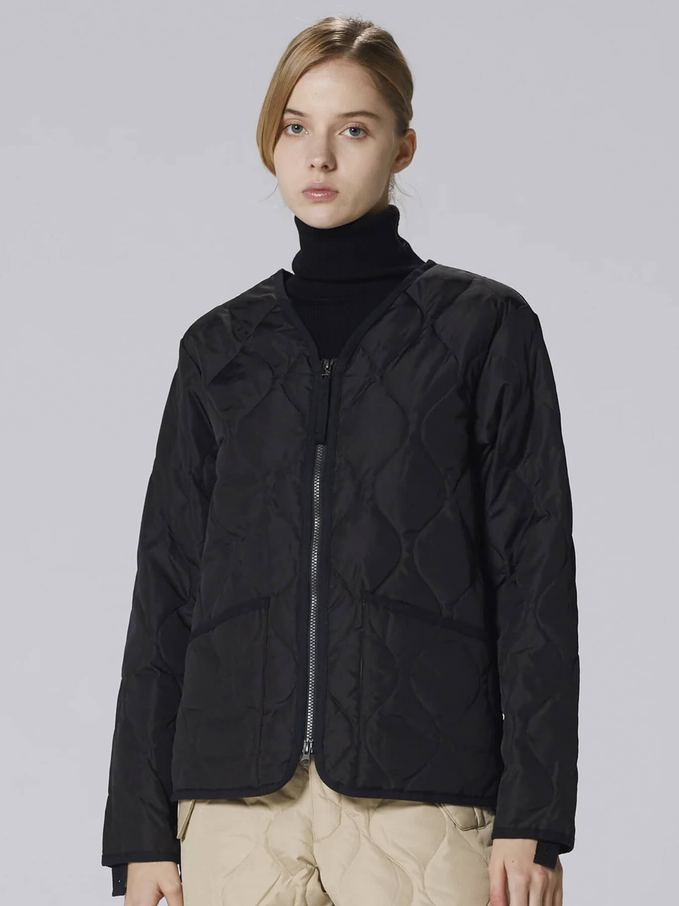 Лайнер MILITARY W-ZIP V-NECK