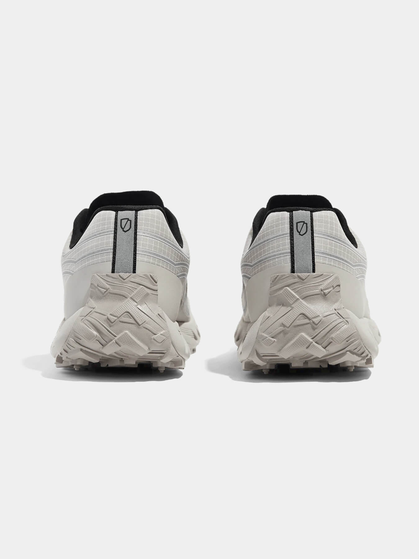 Кроссовки 002