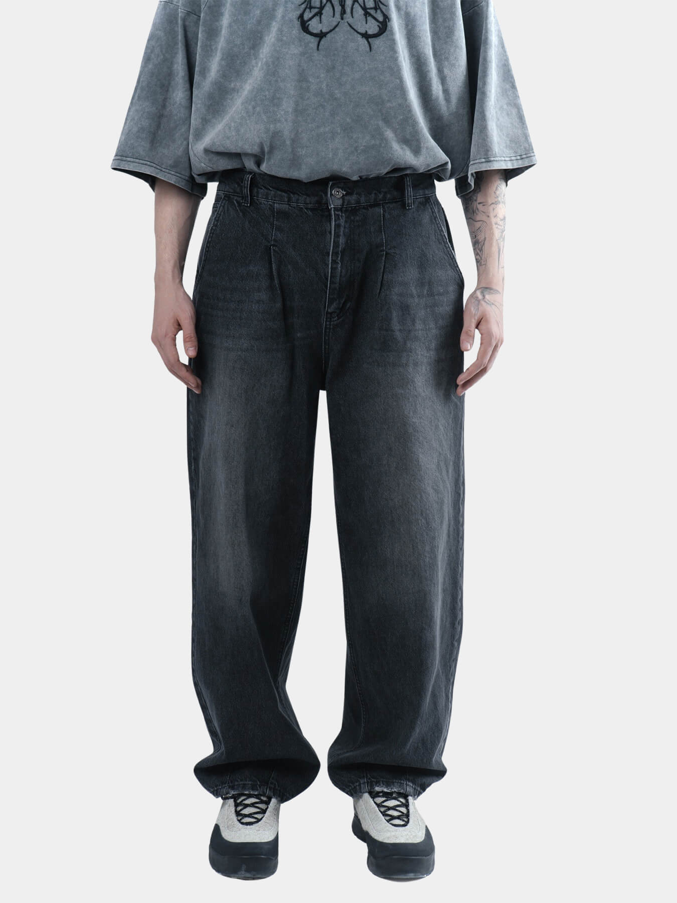 Джинсы VOLCHOK X ISSAYA BALLOON FIT