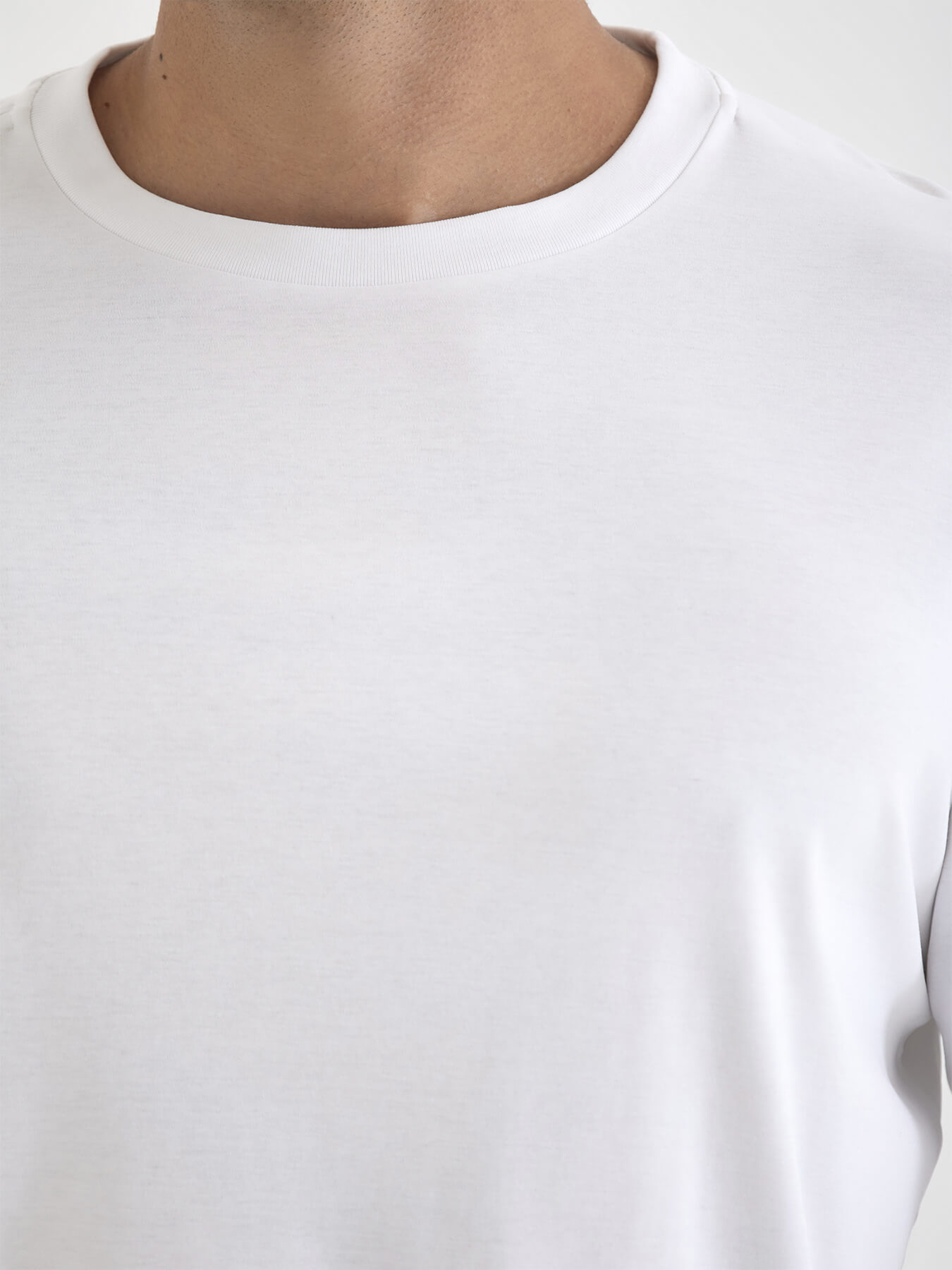 Лонгслив BASE ICON