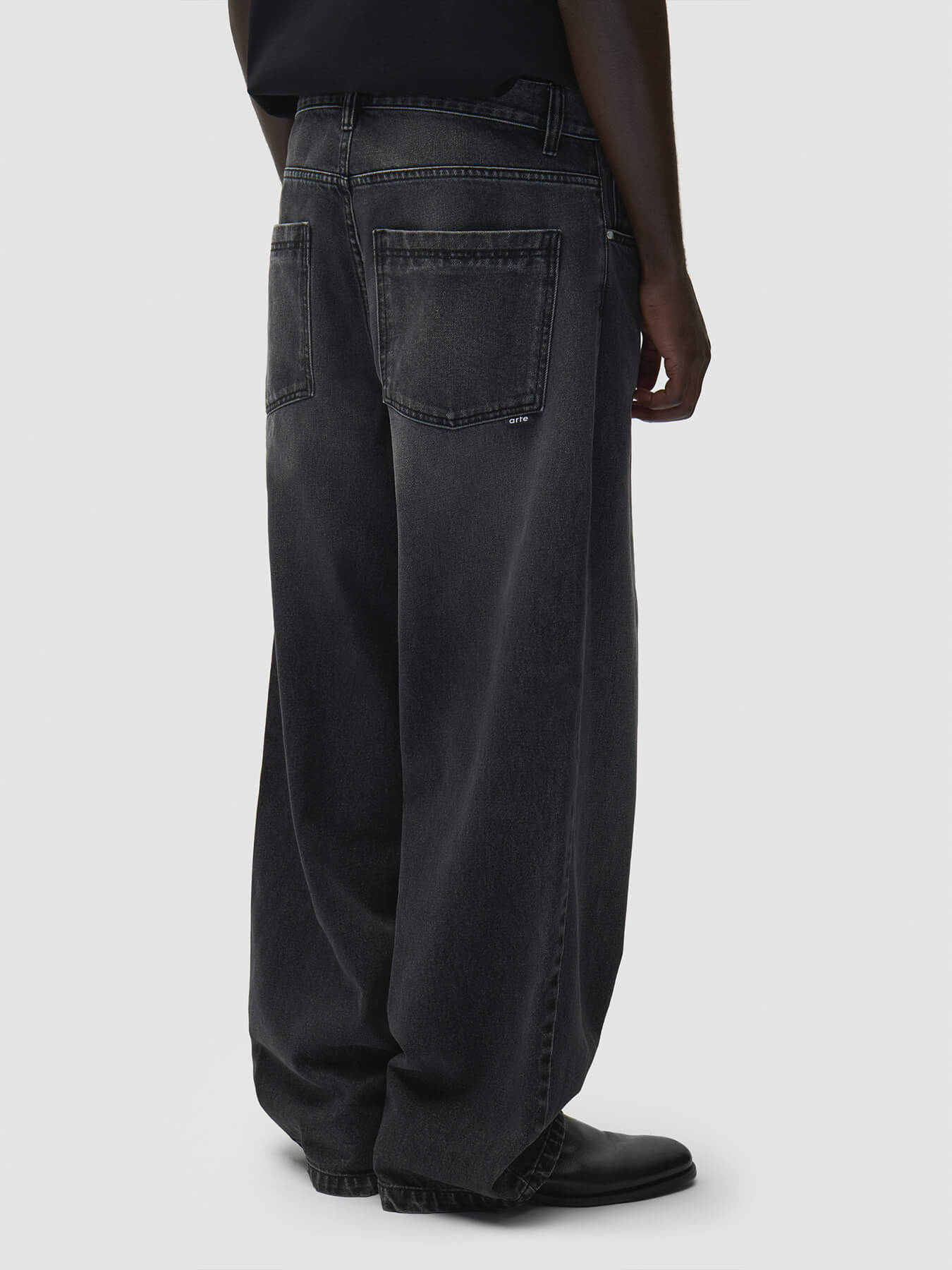 Джинсы FADE WASH BAGGY