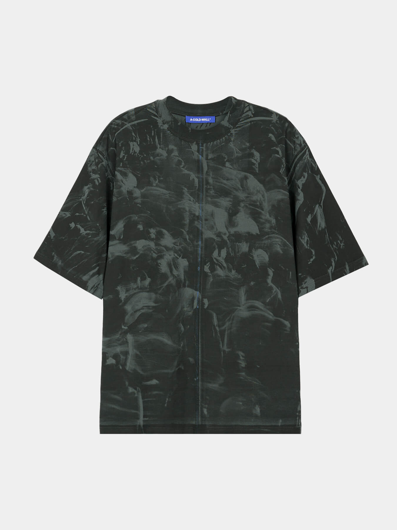 Футболка BUSTLE