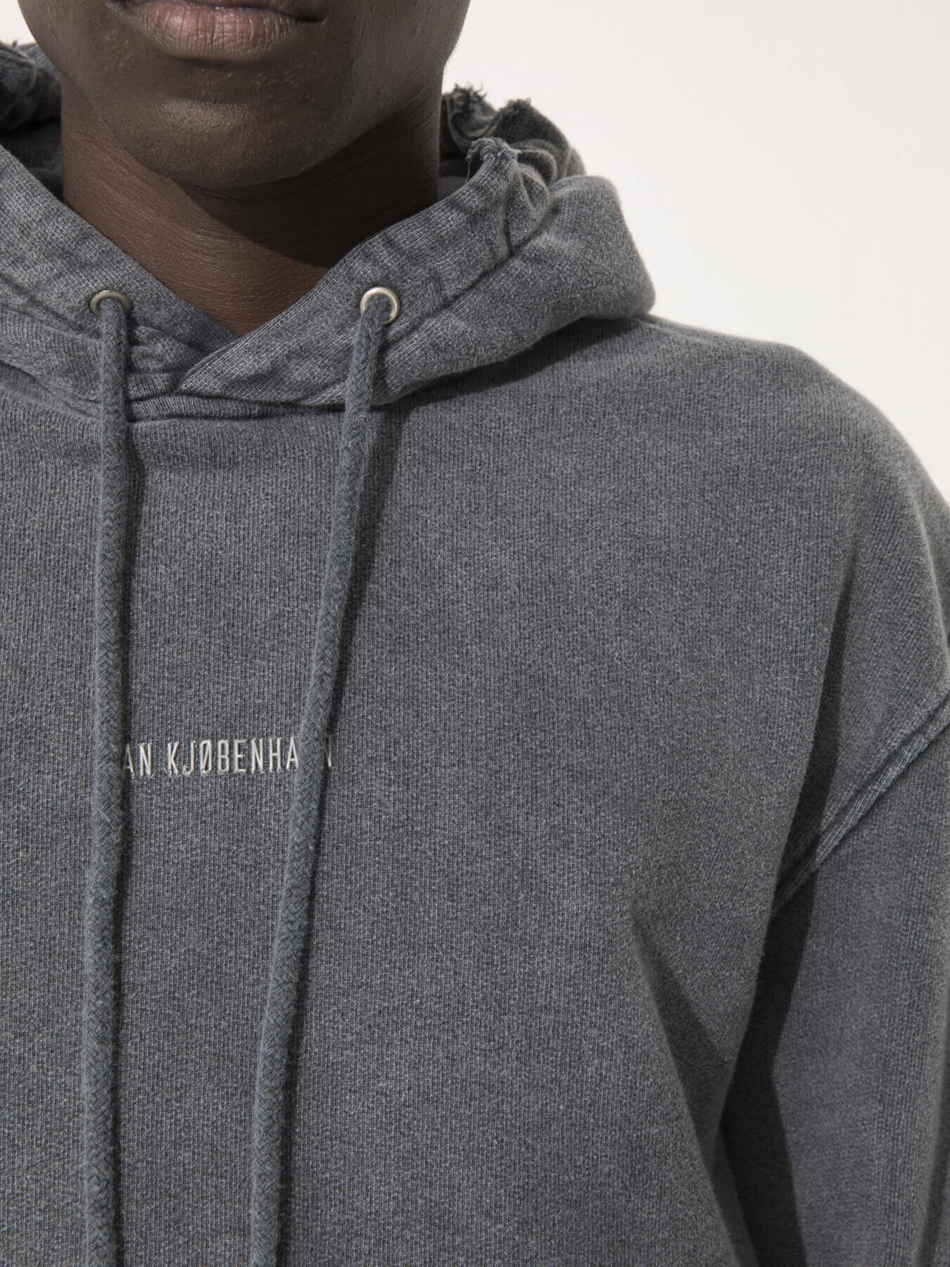 Худи DISTRESSED LOGO