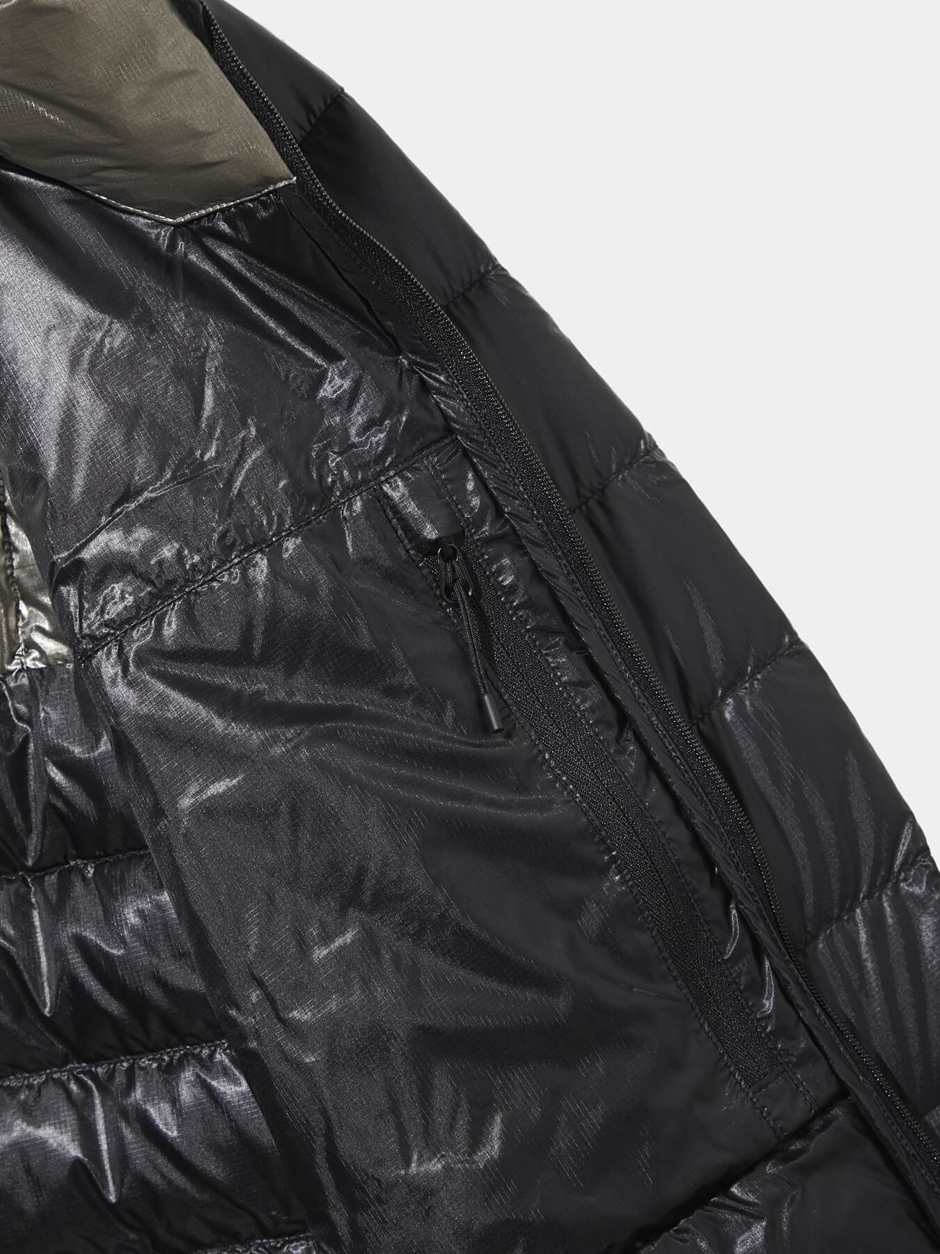 Пуховик 1000FP SPUTTERING HOODED