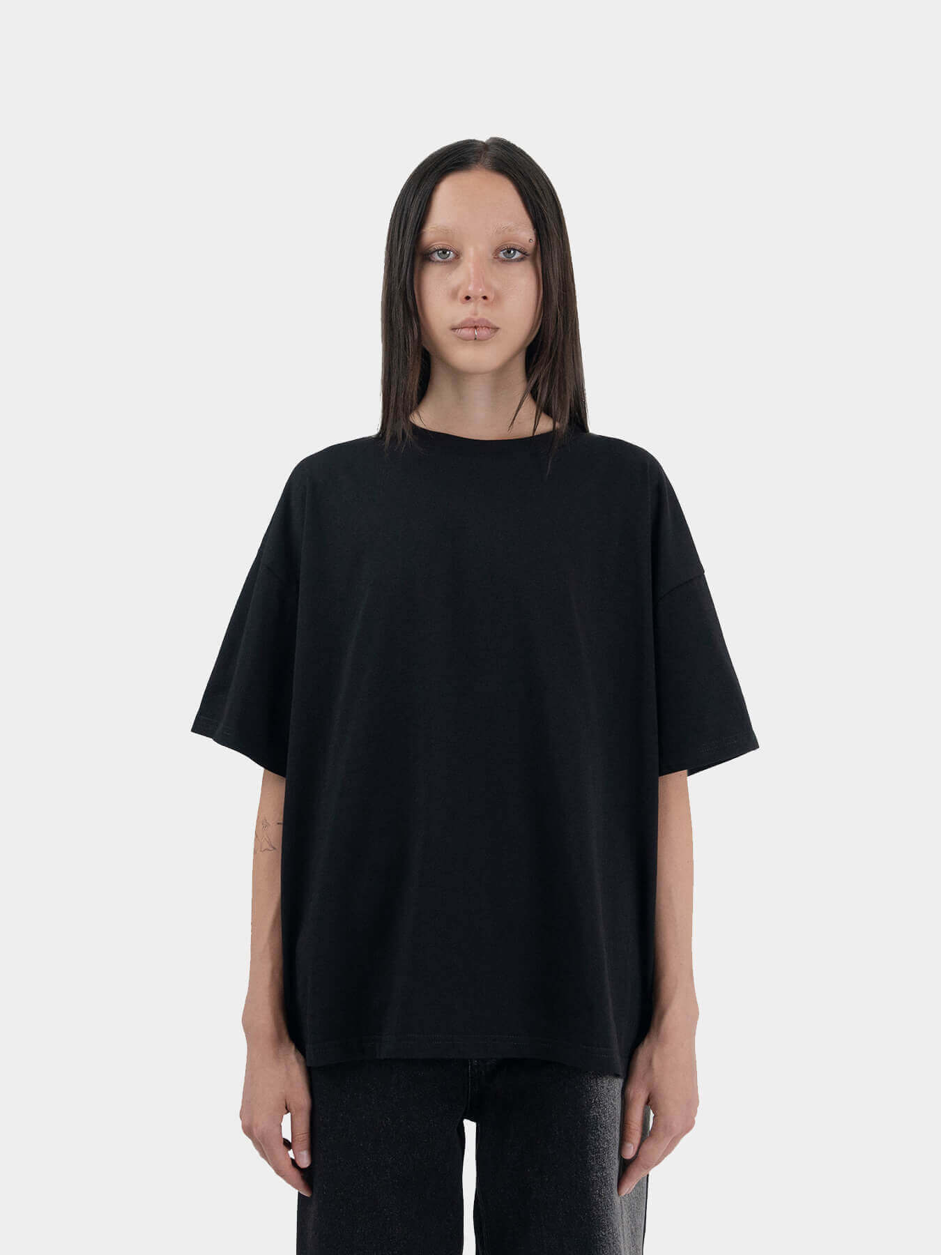 Футболка BLACK RELAXED