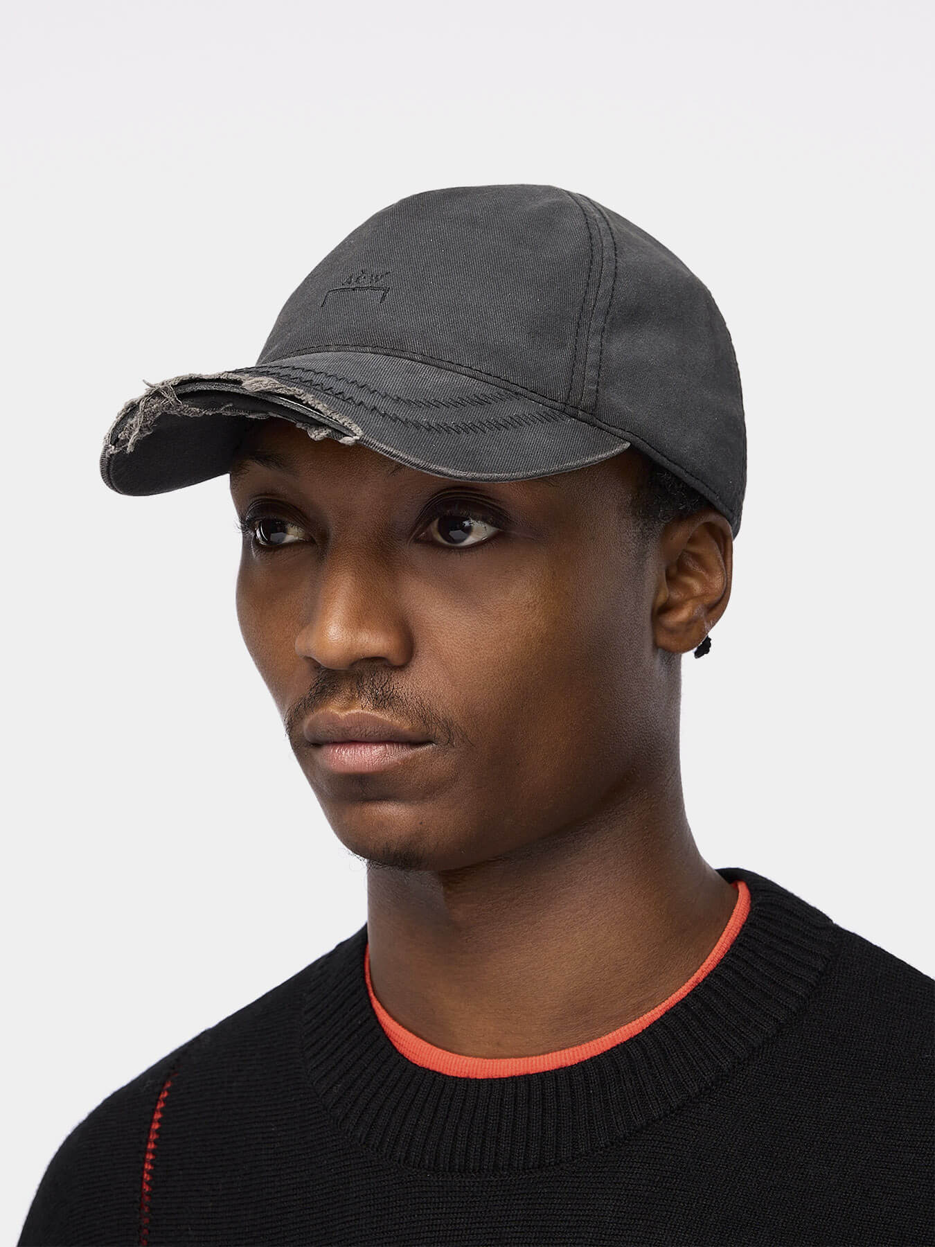 Кепка DISTRESSED