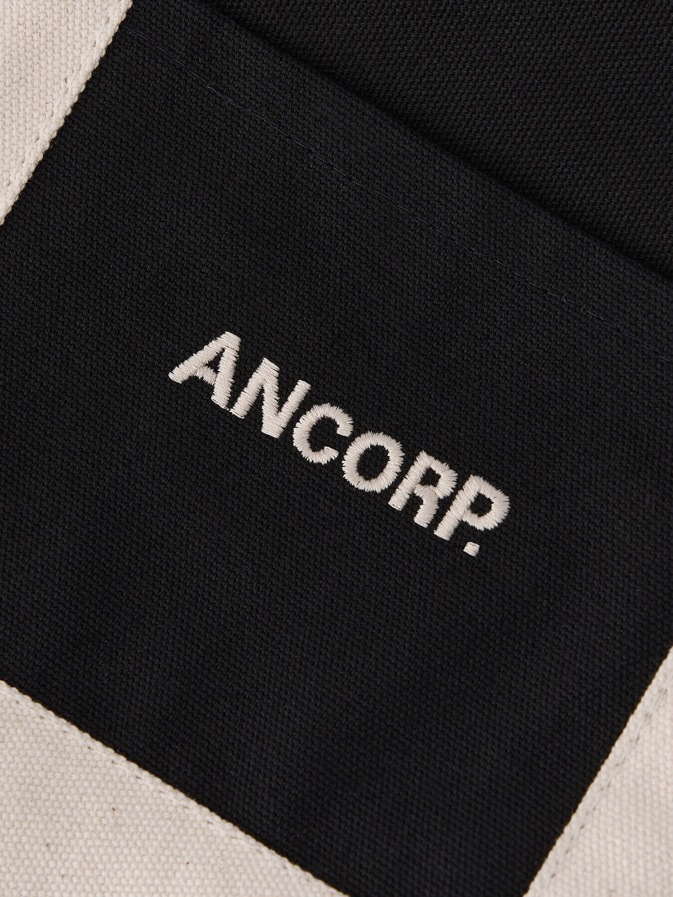 Тоут из канваса