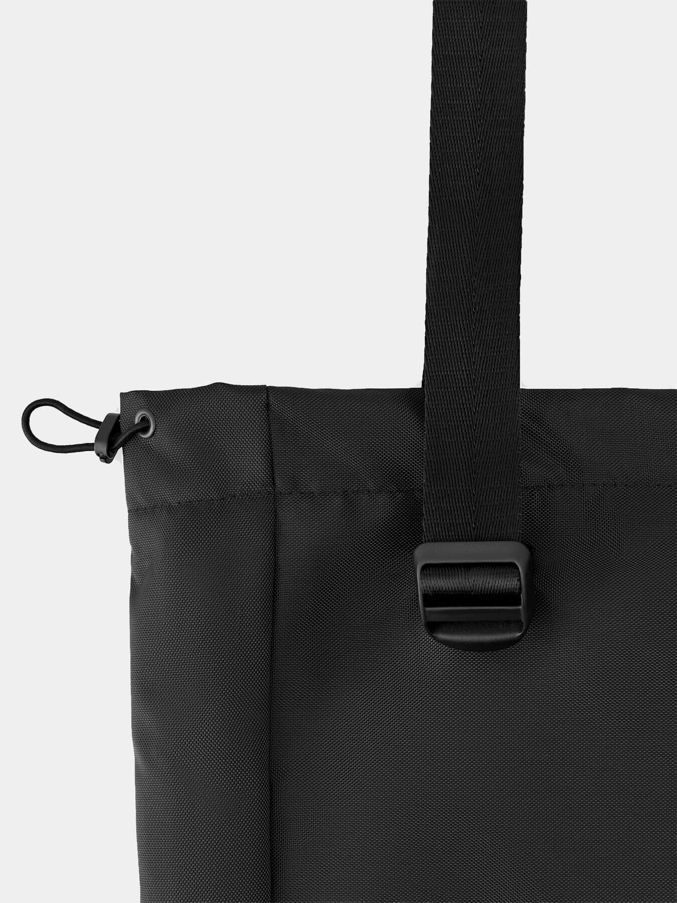 Тоут из нейлона