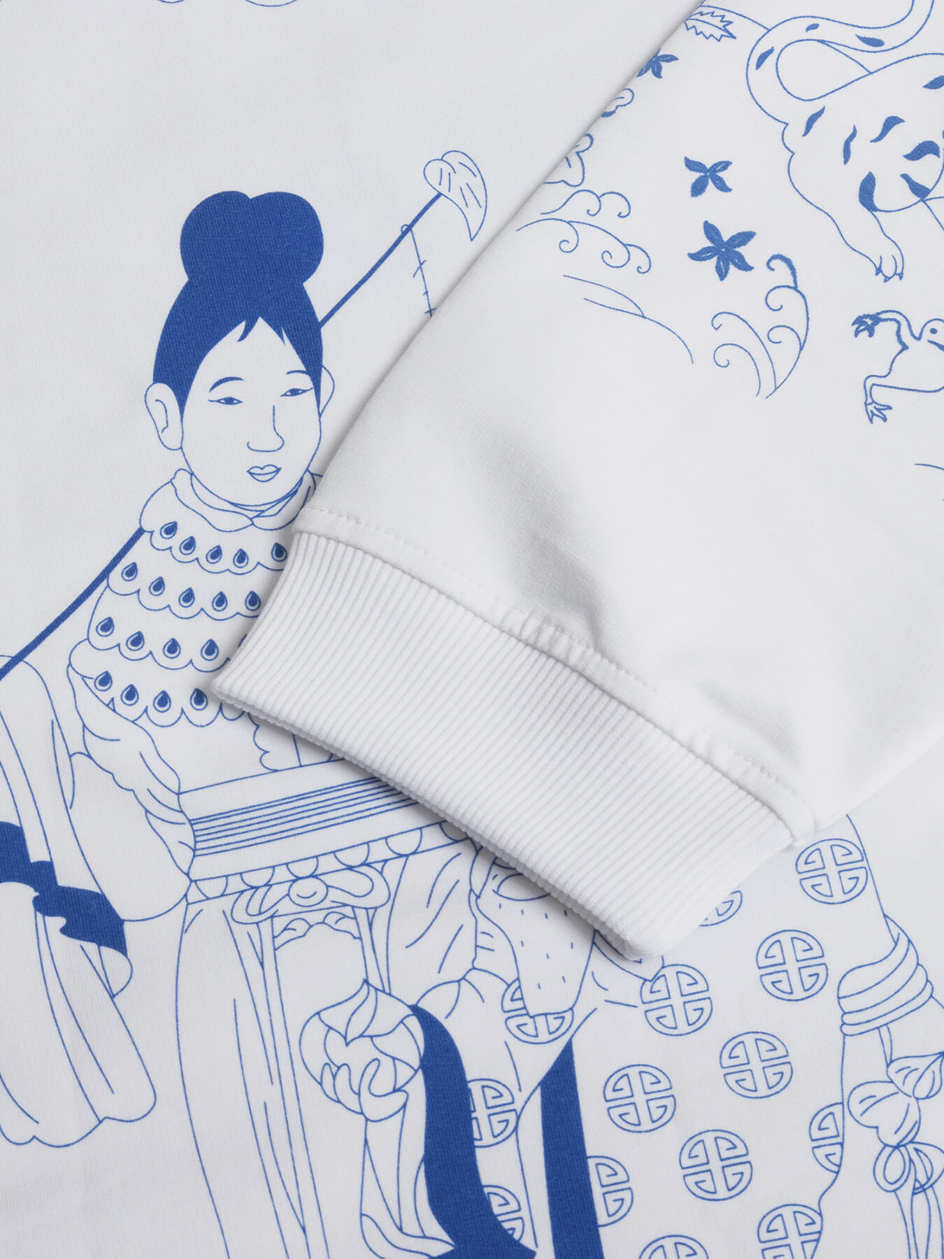 Лонгслив CHINESE PORCELAIN