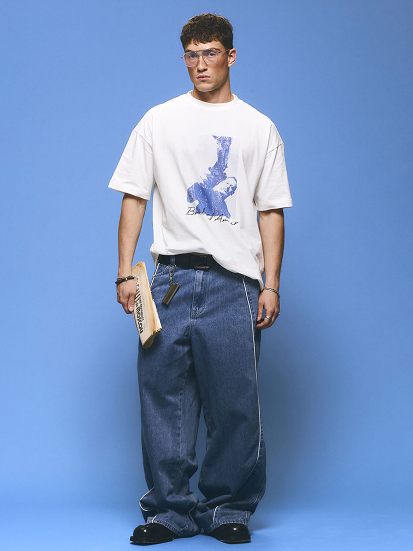 Футболка LEON