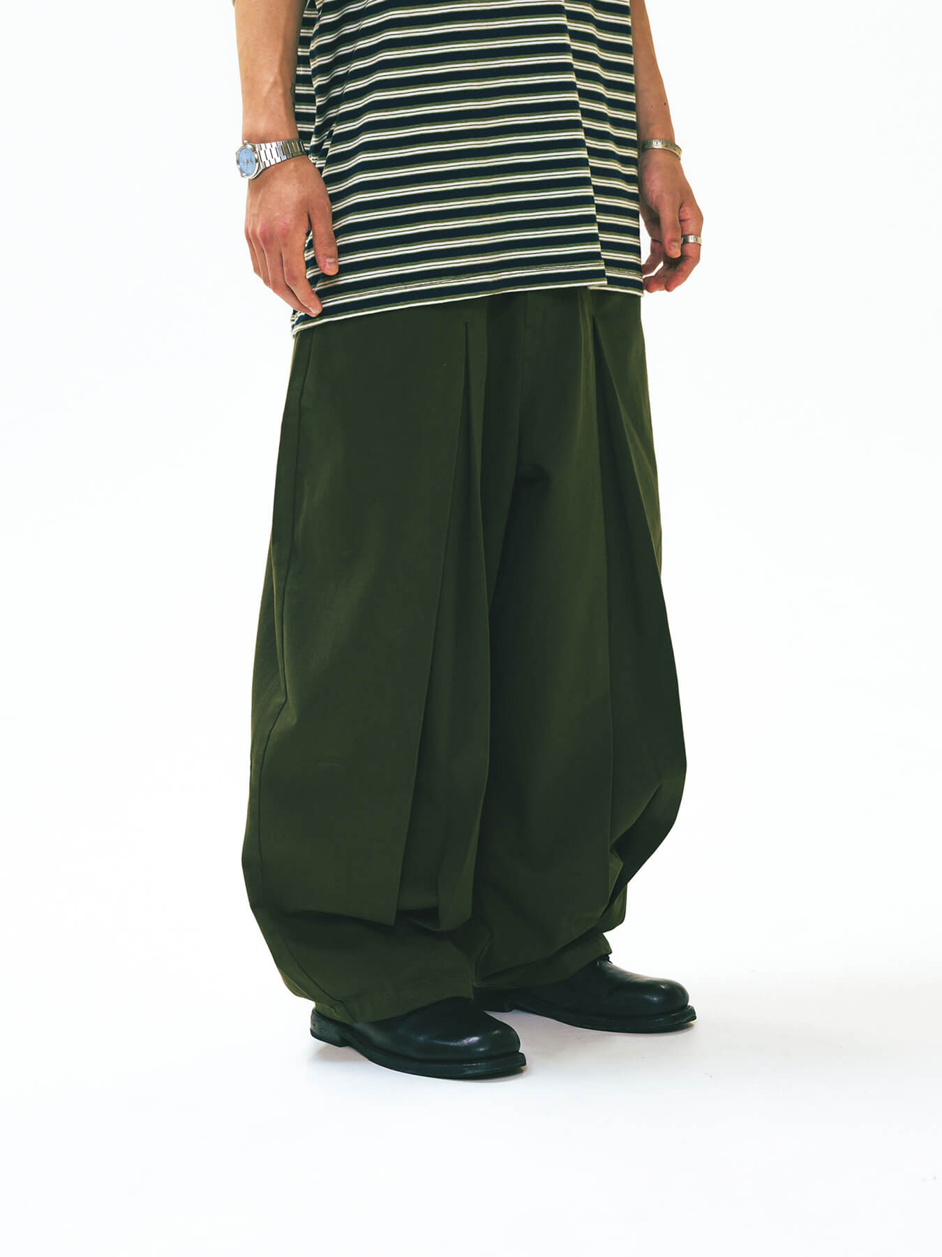 Брюки LONG TUCK WING BALLOON