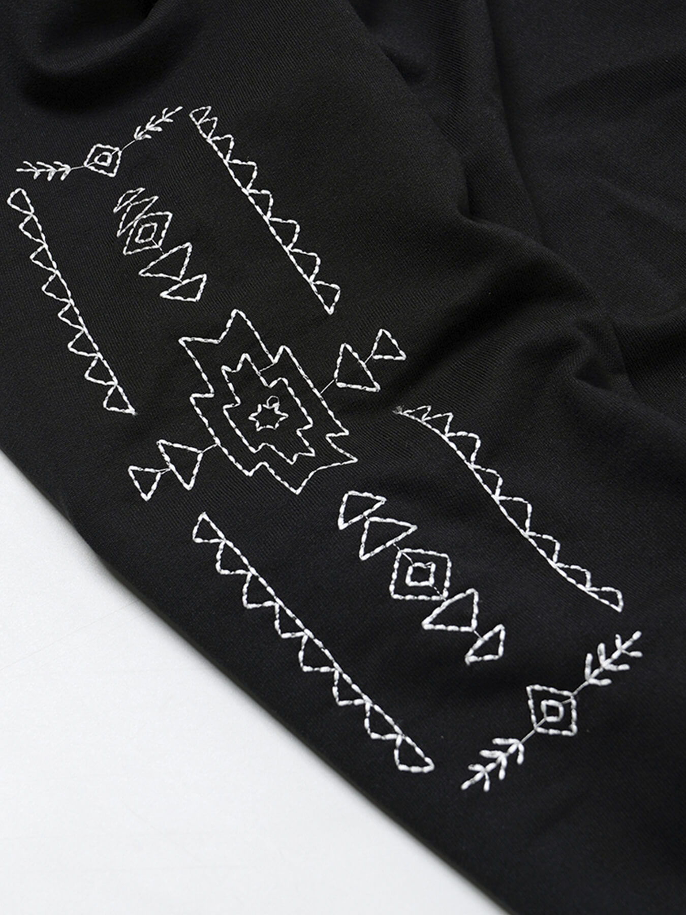 Свитшот NAVAJO NEEDLEWORK