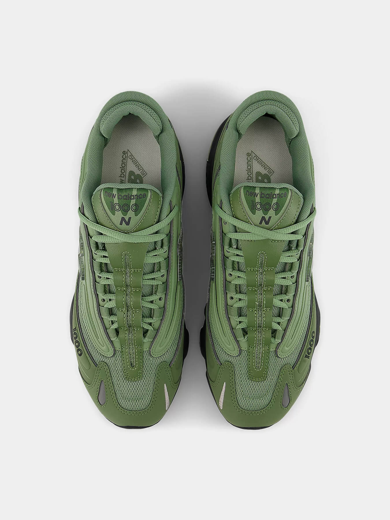 Кроссовки 1000