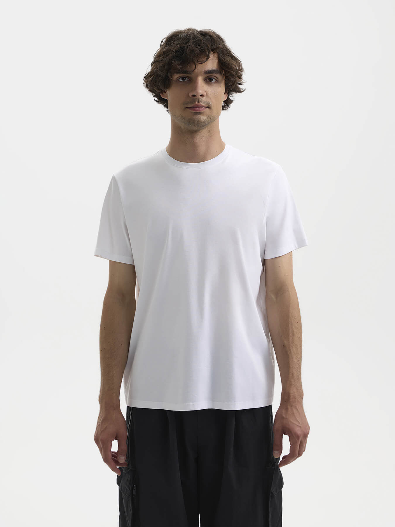 Футболка WHITE T