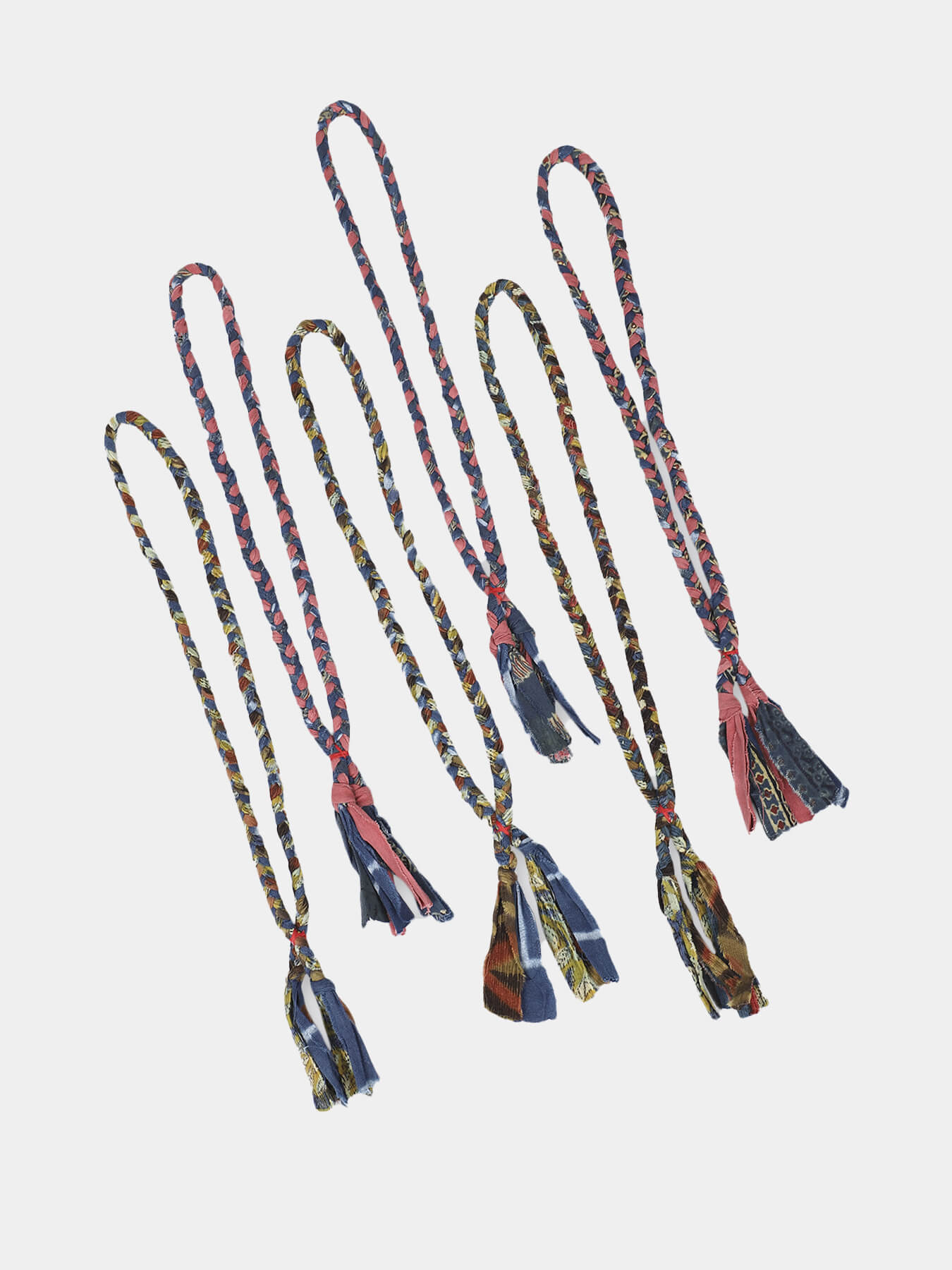 Шнурок на шею NECKLACE