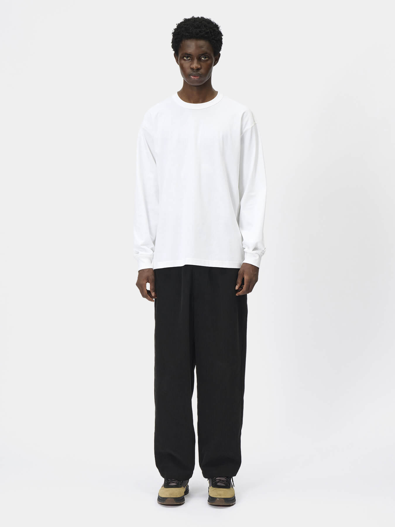 Брюки FINE WALE CORDUROY STRAIGHT