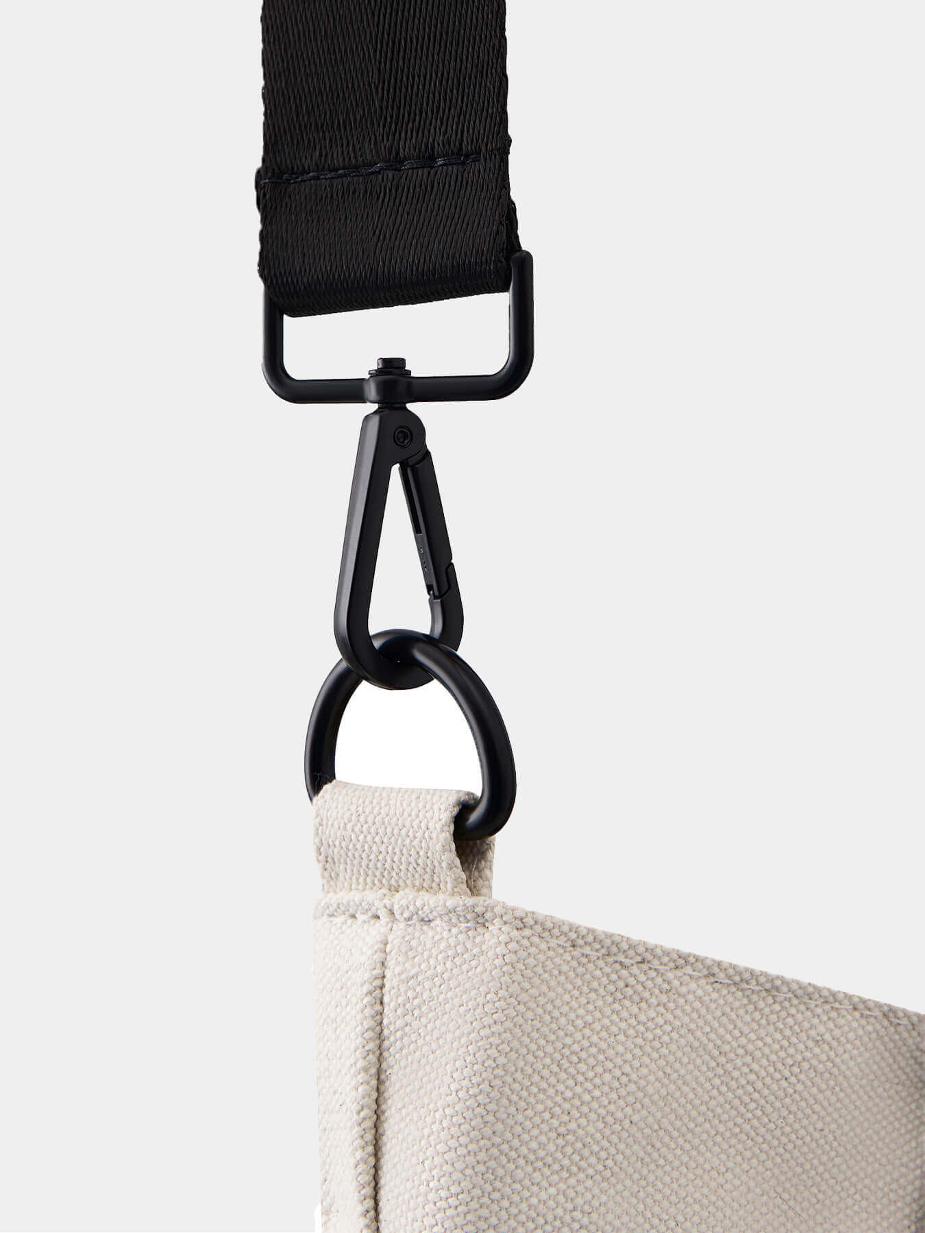 Тоут из канваса