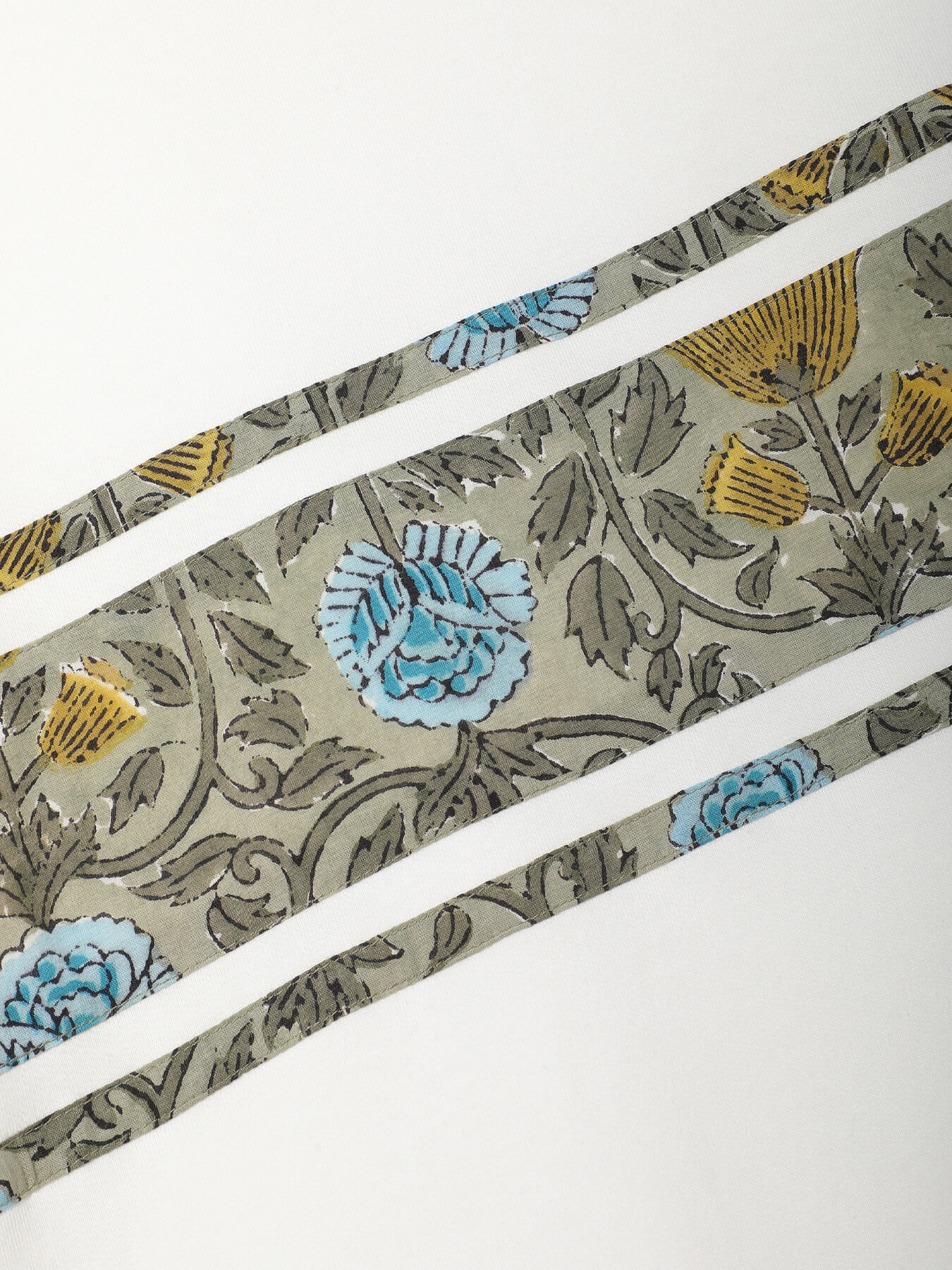 Футболка T-2