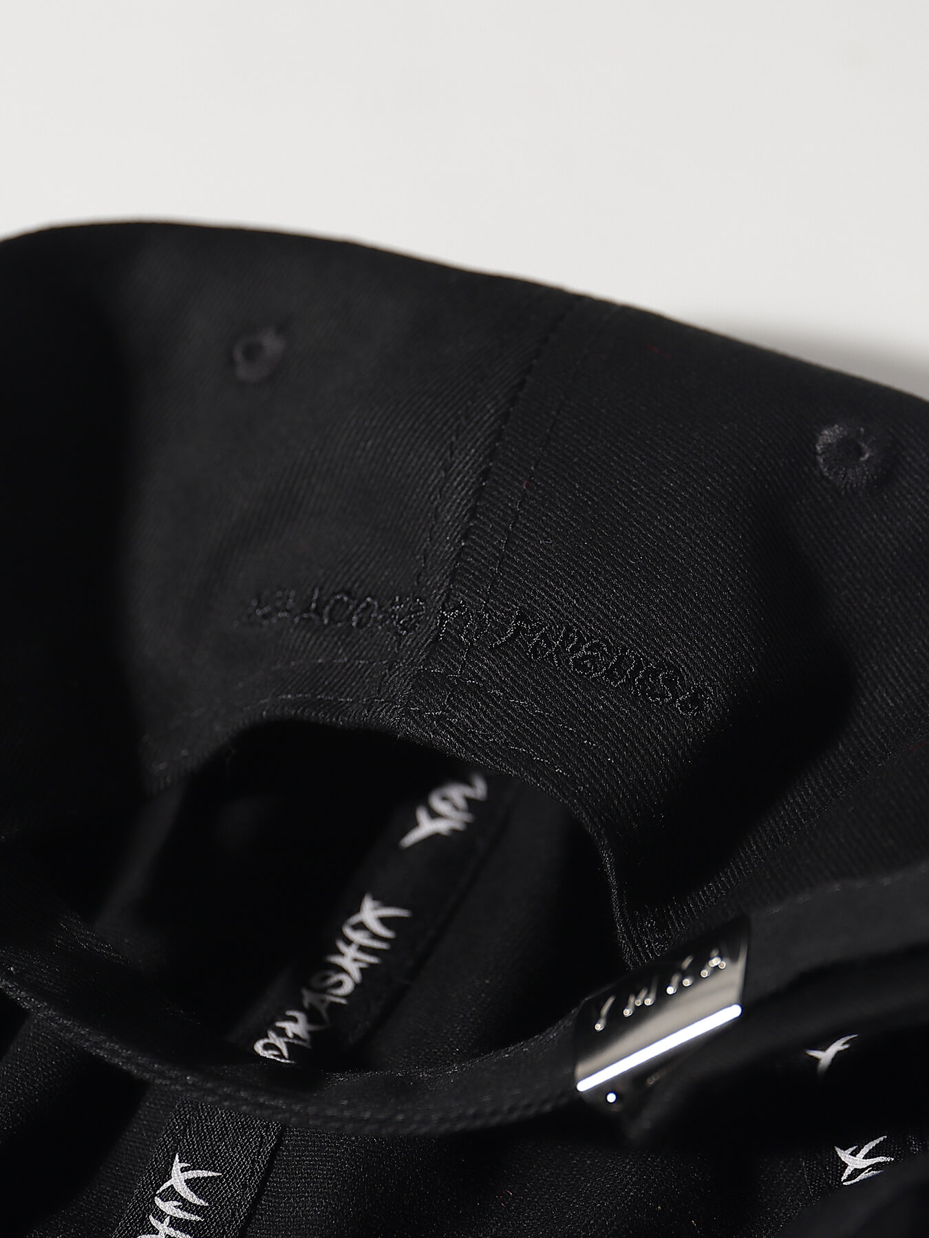 Кепка BLACK LOGO