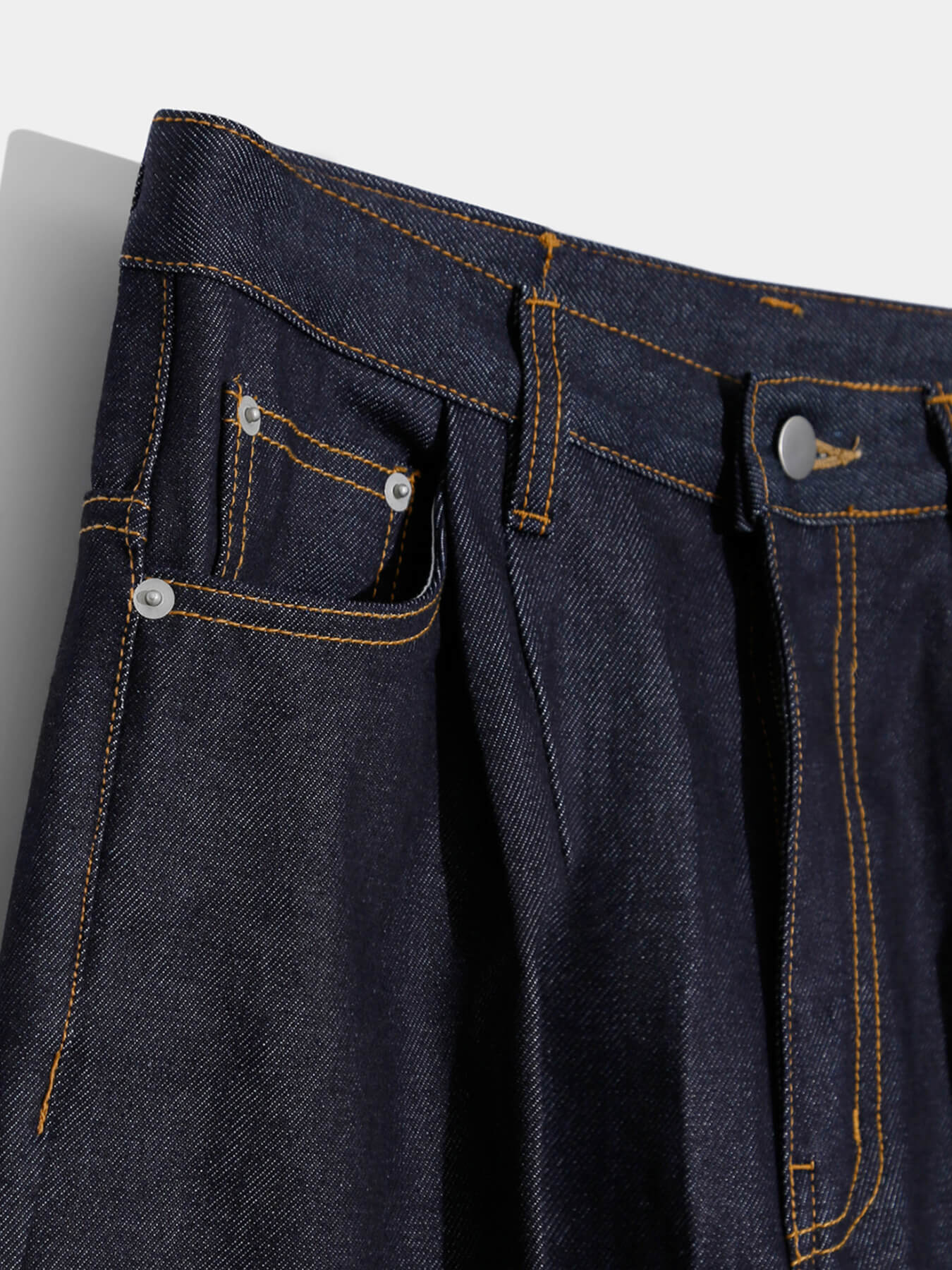 Джинсы TWO TUCK WIDE DENIM