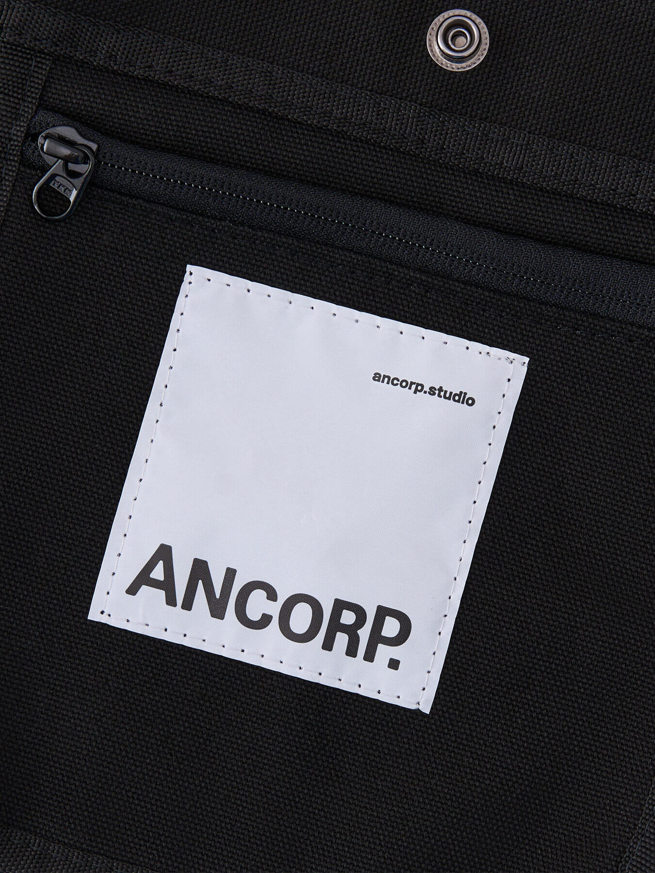 Тоут из канваса