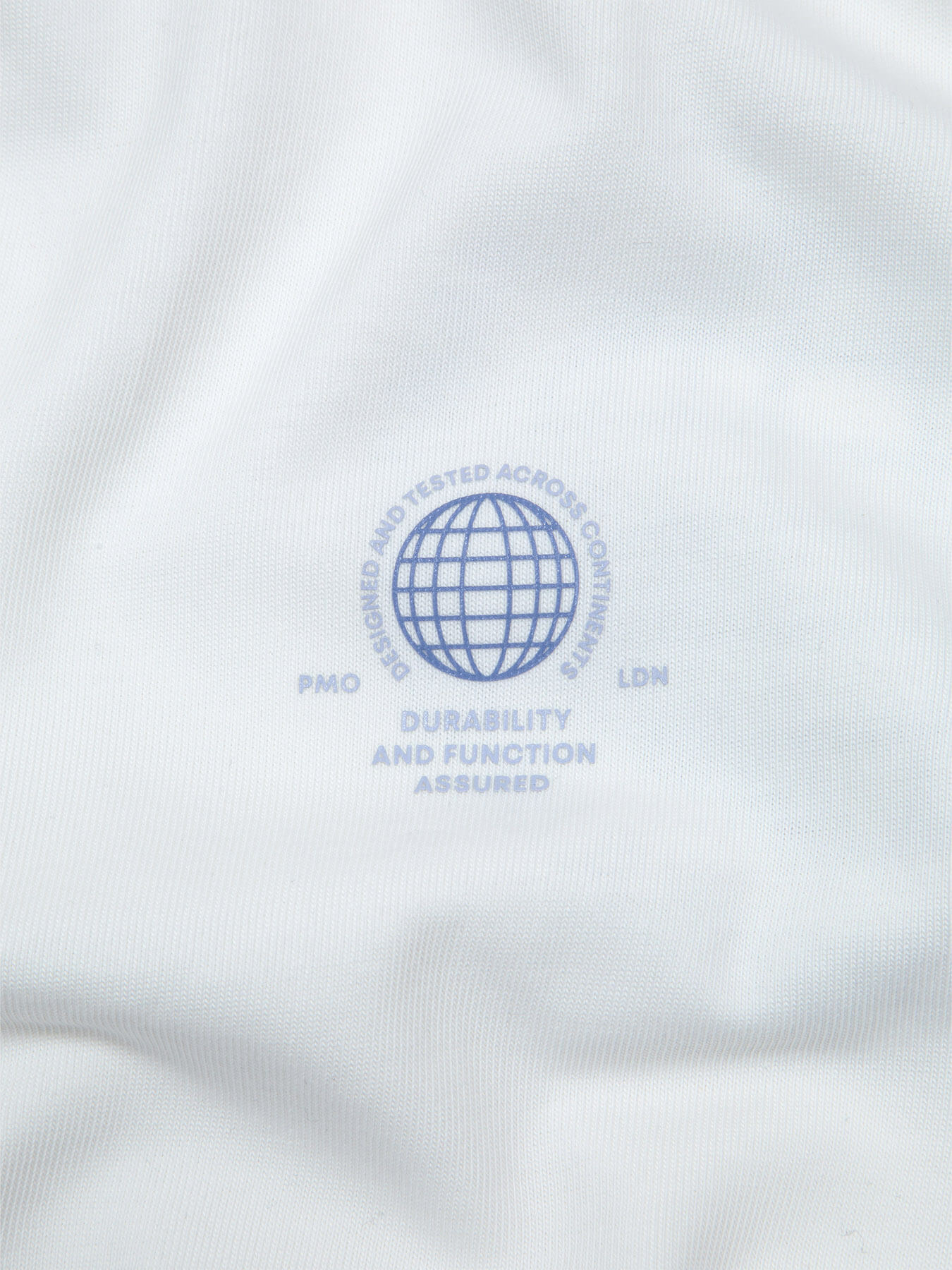 Футболка GLOBE