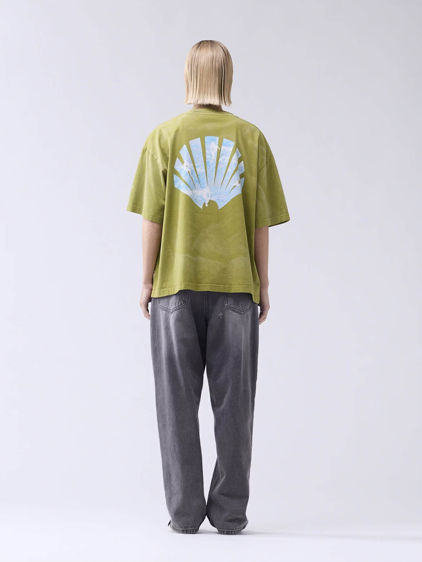 Футболка LINE UP