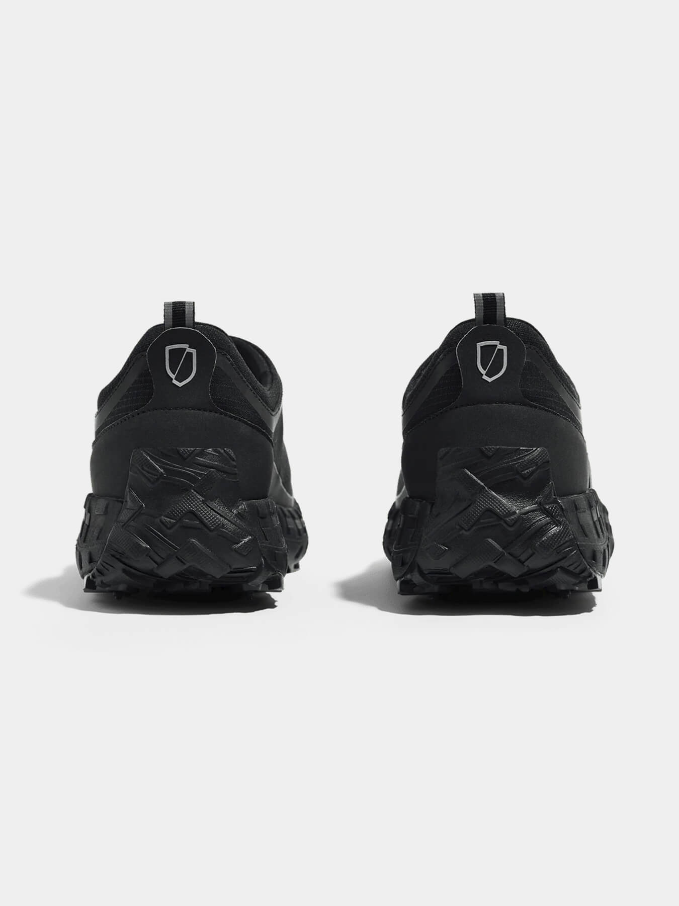 Кроссовки 003