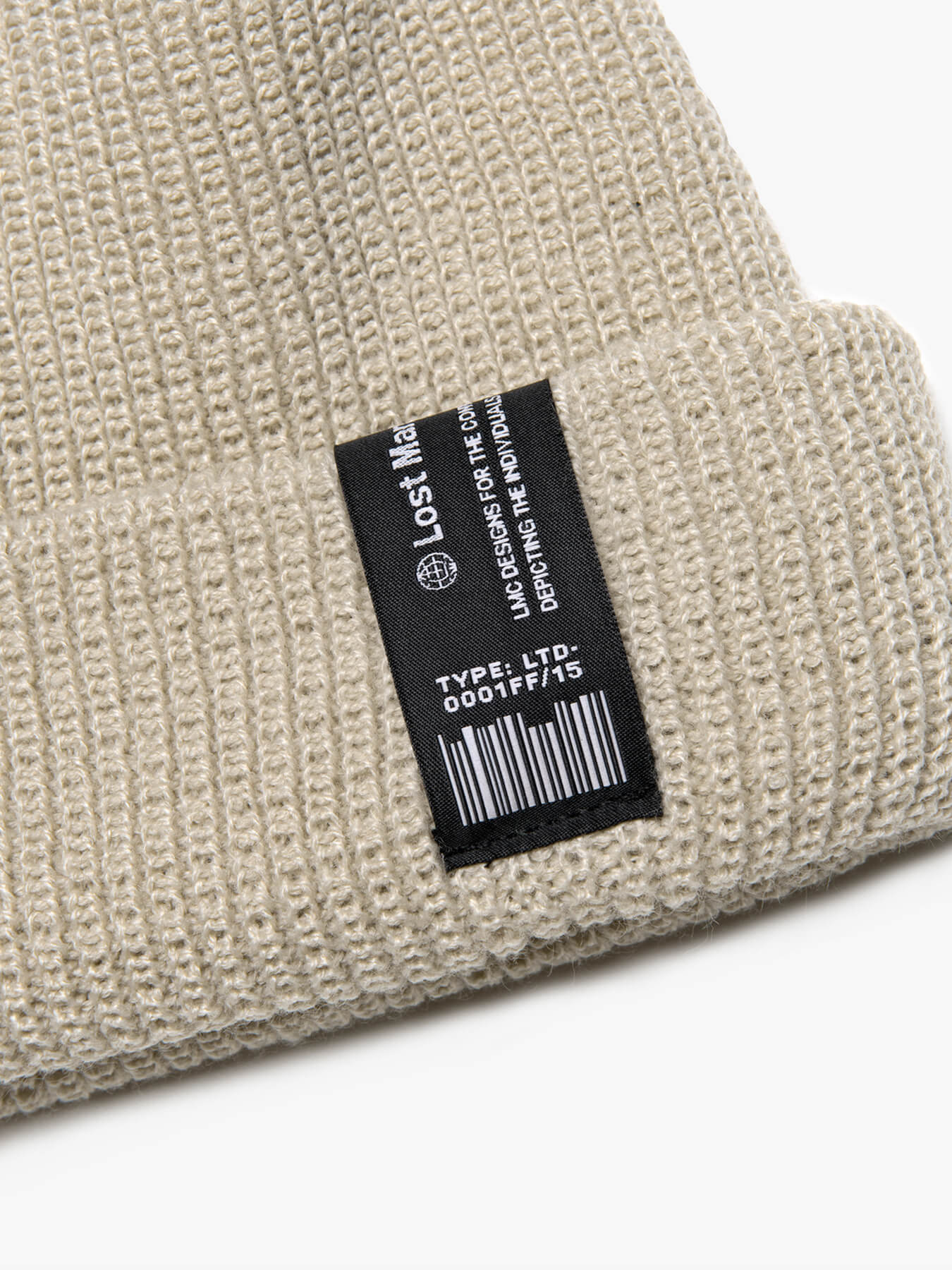 Шапка LABEL SHORT