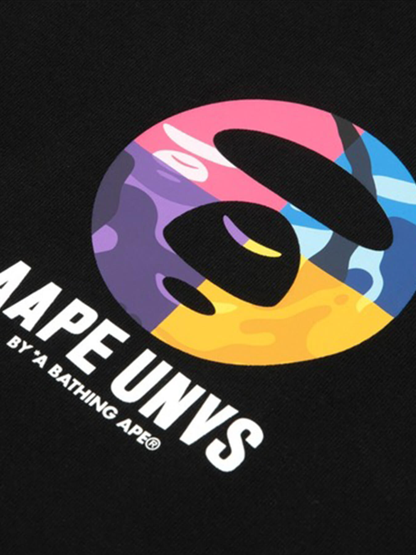 Футболка UNIVERSE