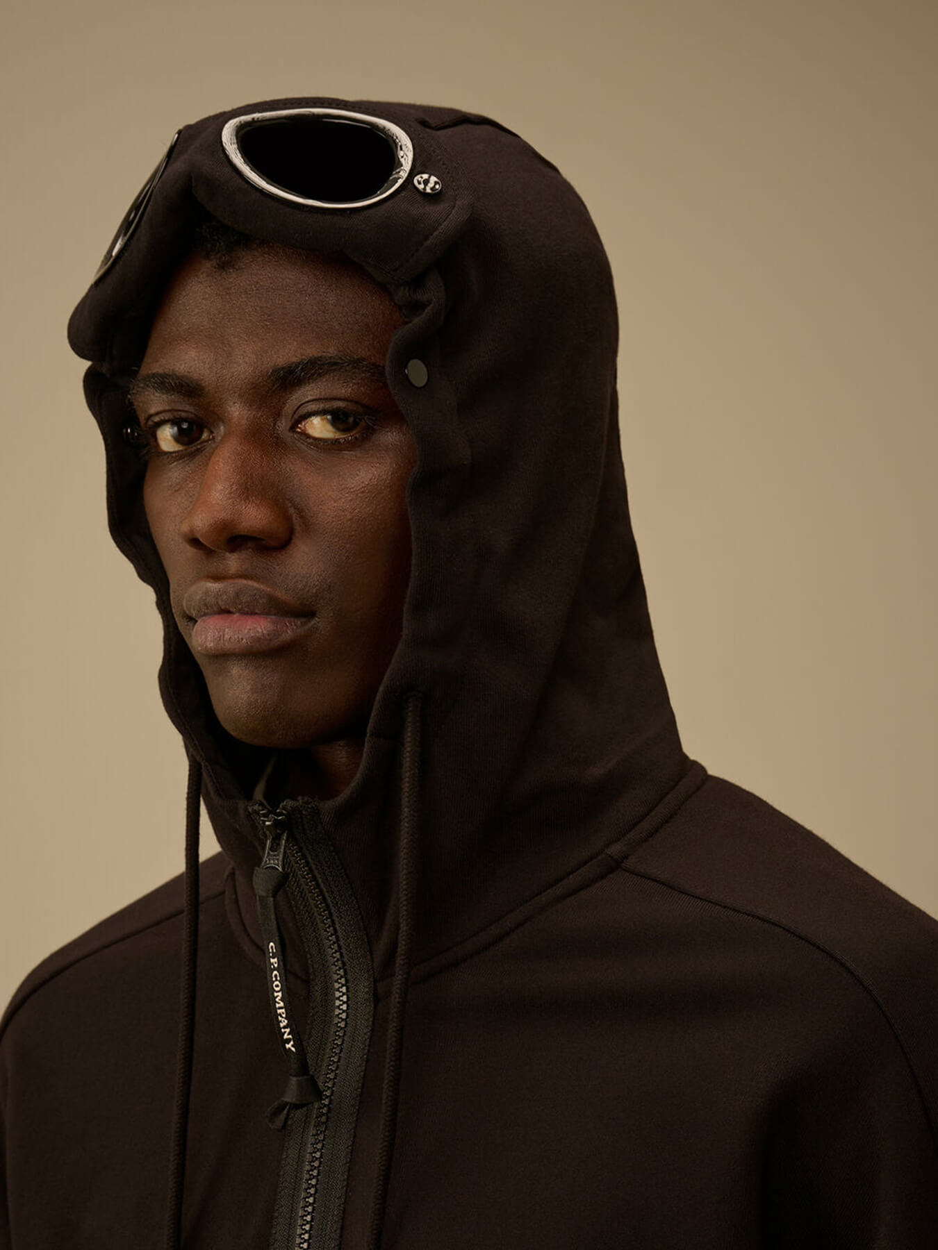 Свитшот DIAGONAL RAISED FLEECE GOGGLE