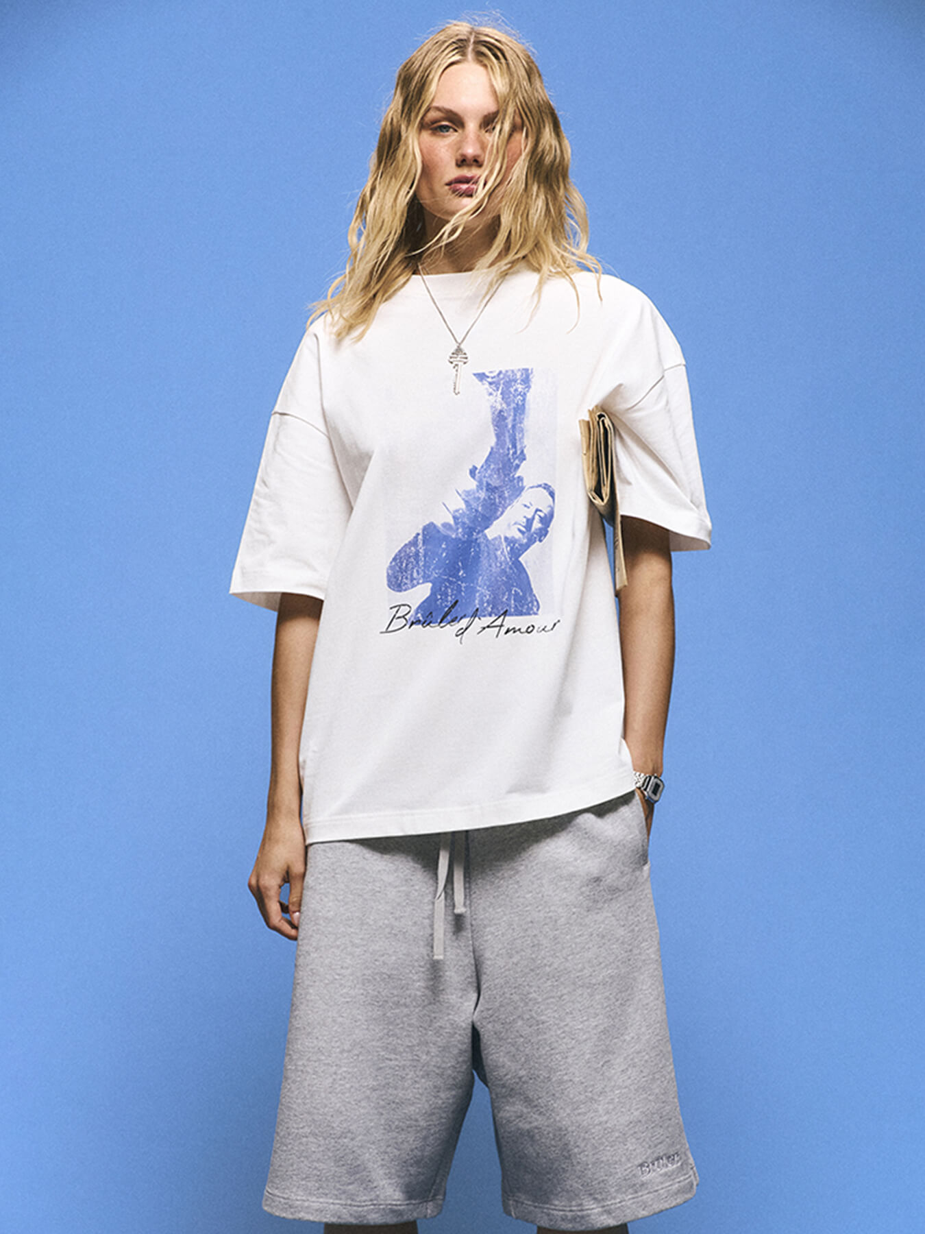 Футболка LEON