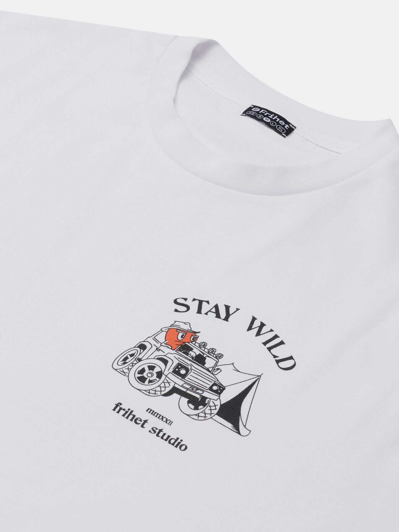 Футболка Stay Wild