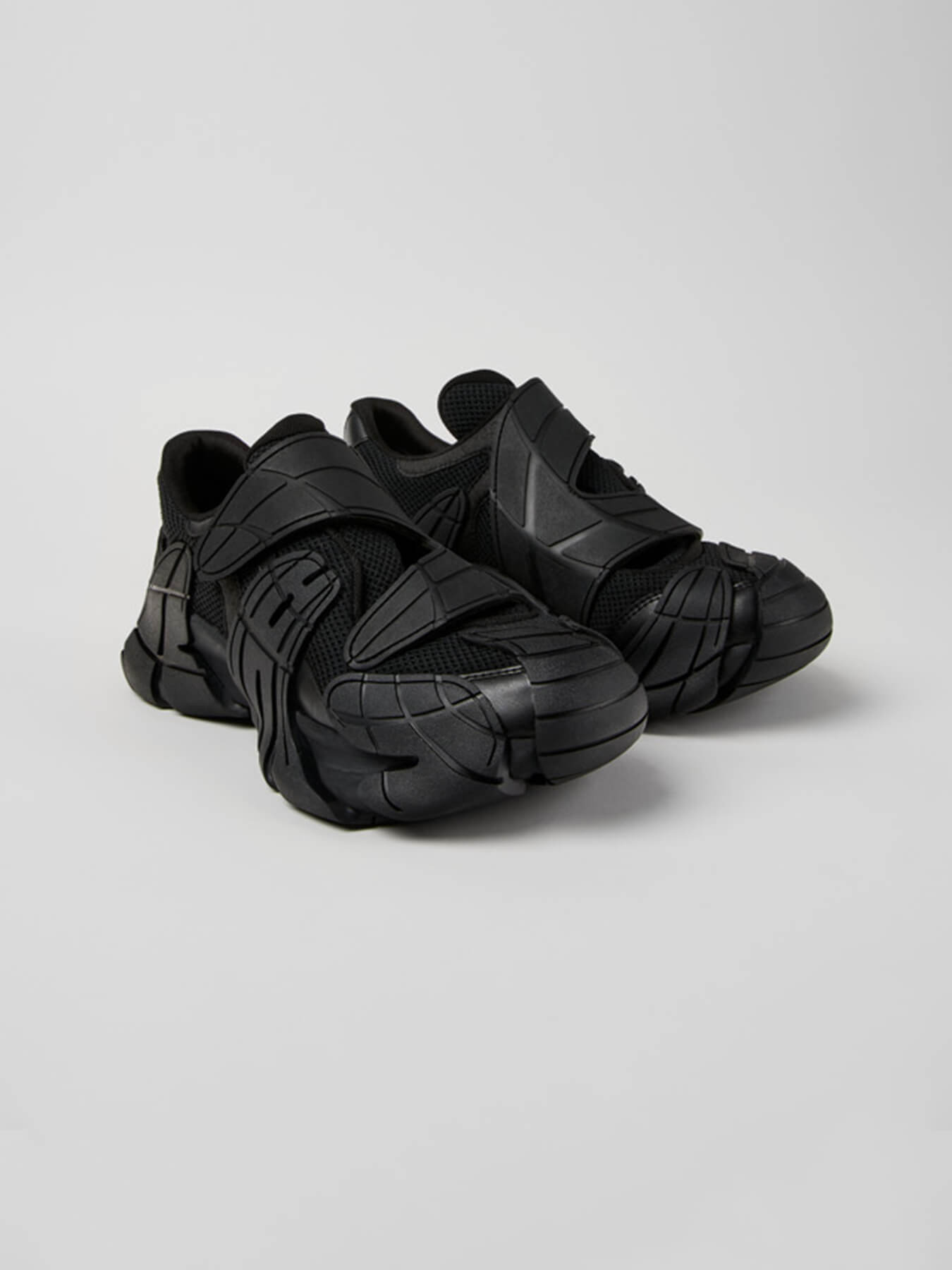 Кроссовки TORMENTA