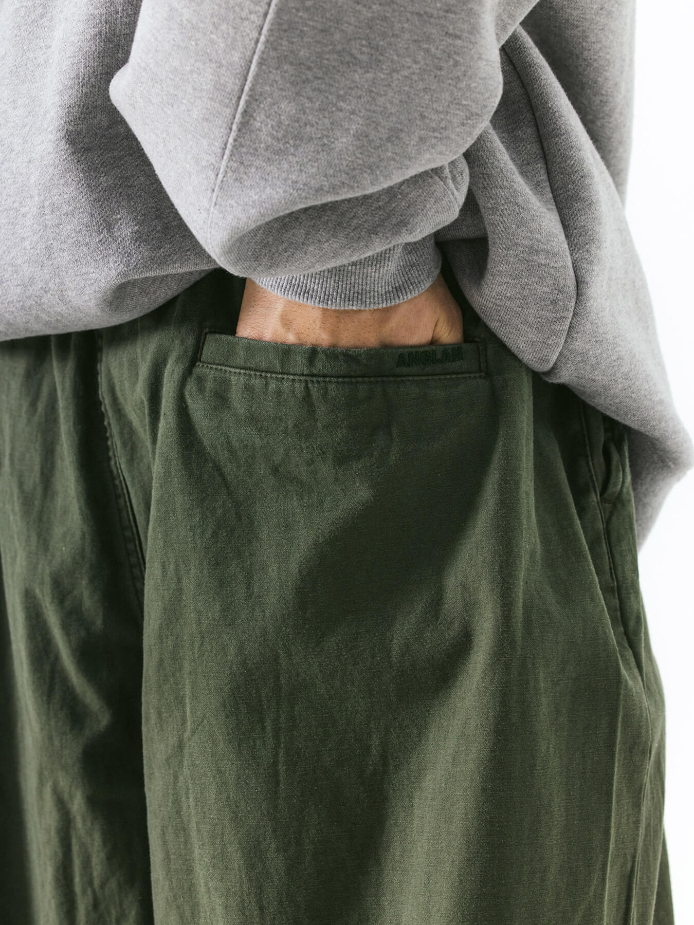 Брюки LONG TUCK WING