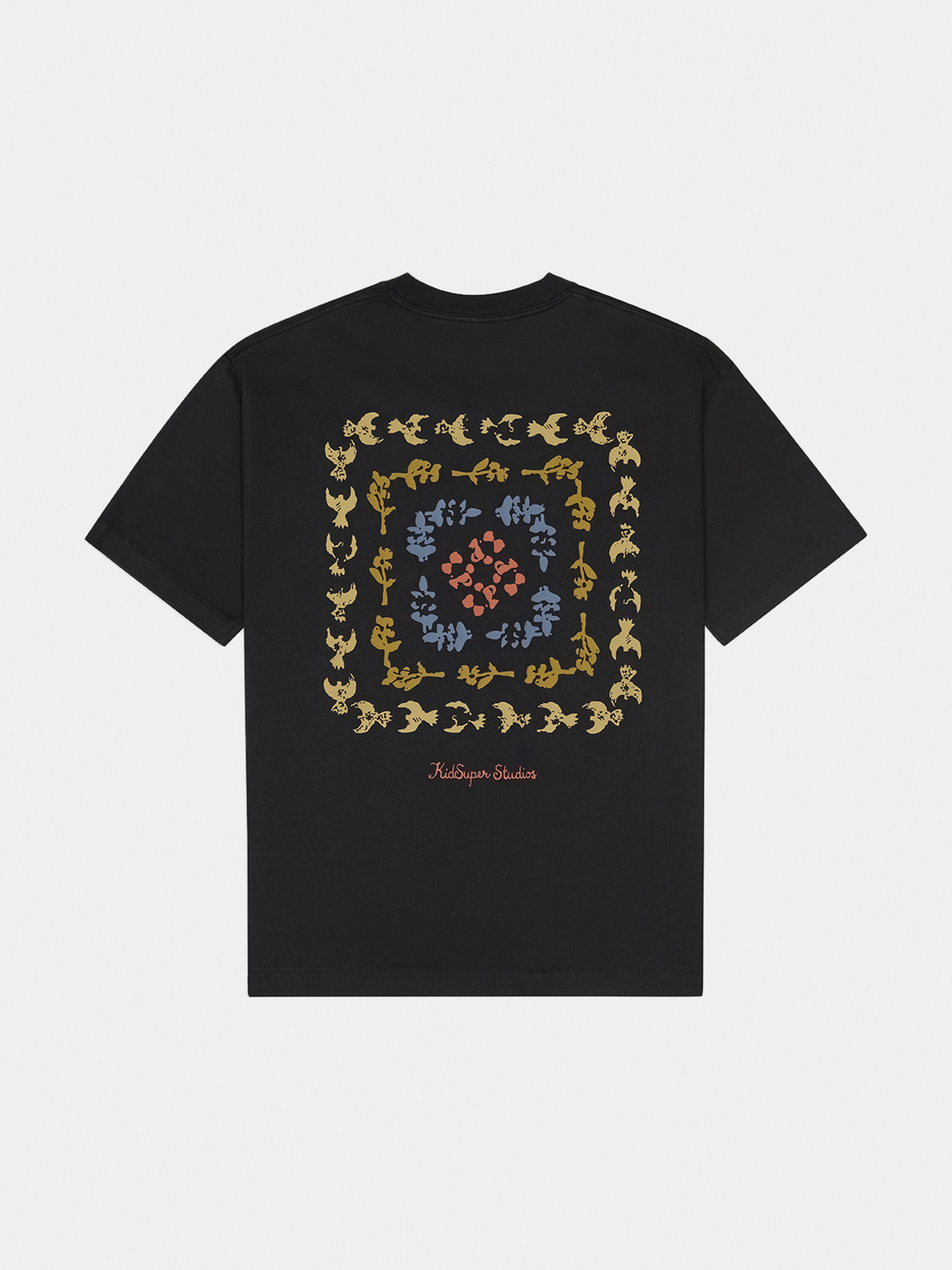 Футболка DOVE PATTERN