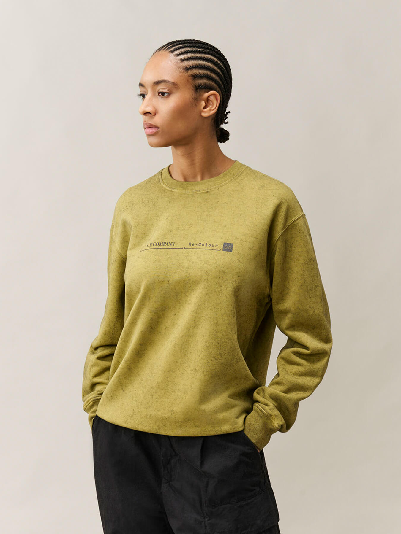 Свитшот FLEECE RE-COLOUR CREWNECK