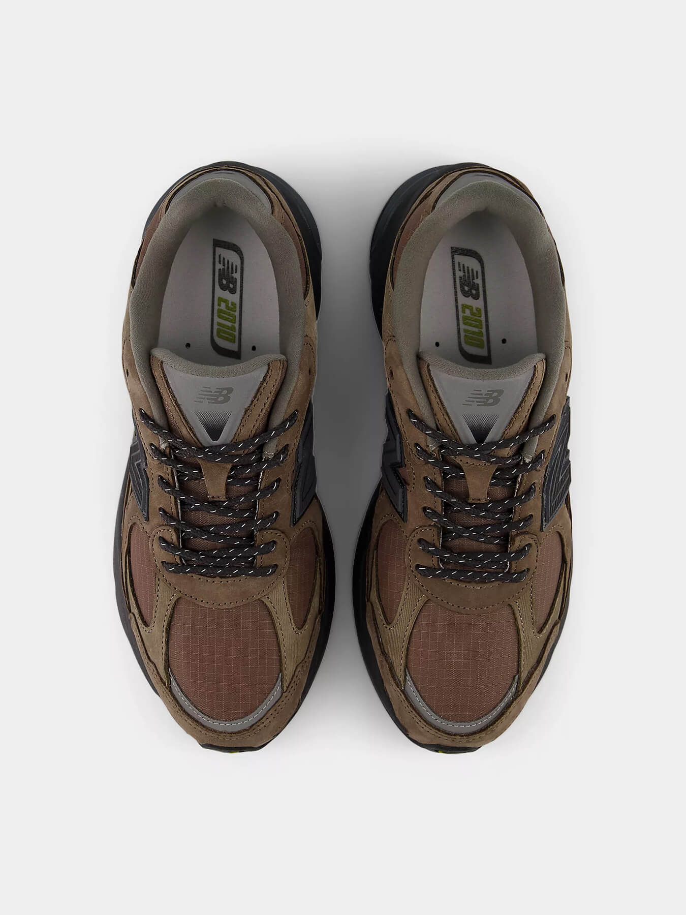 Кроссовки 2010